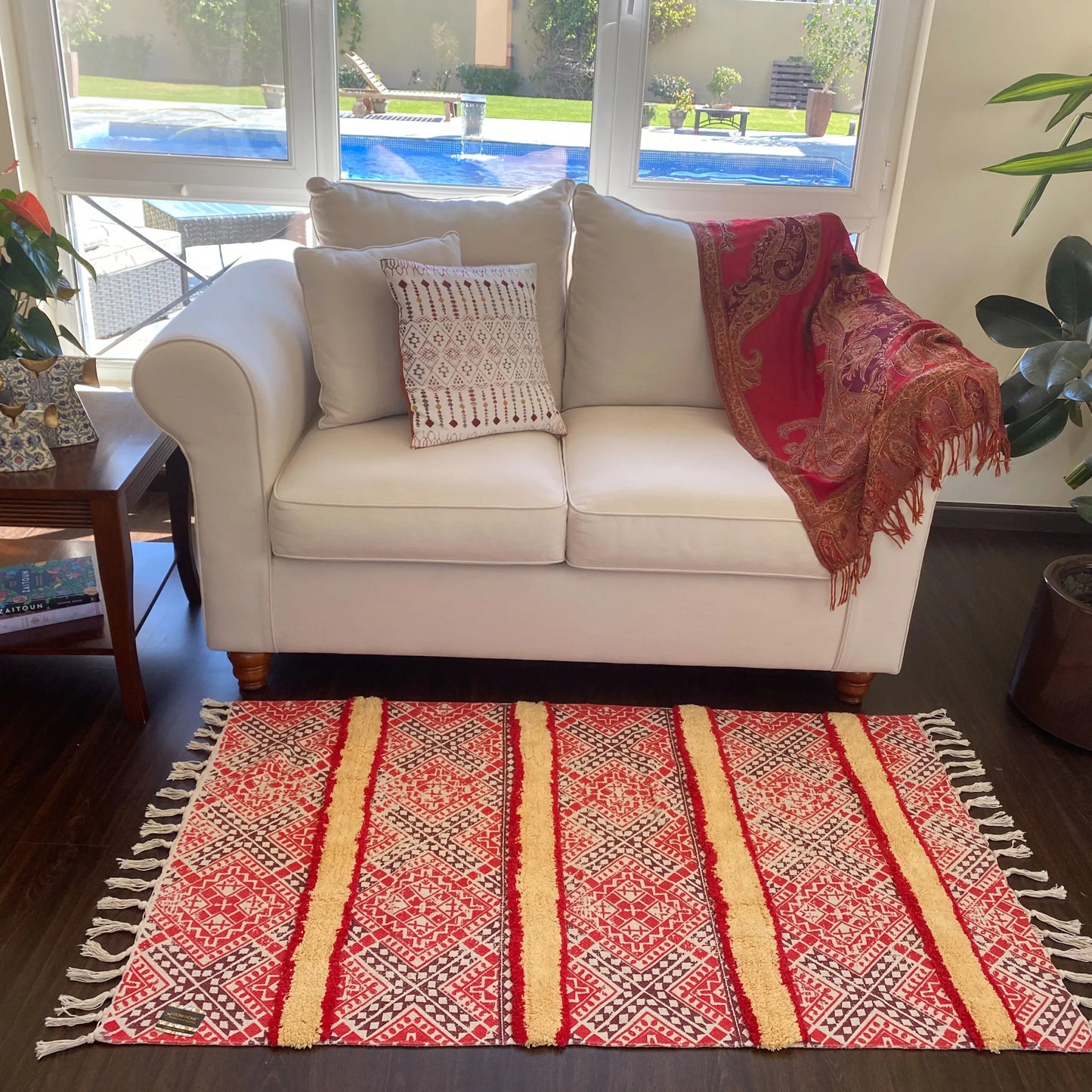Avioni Home Boho Collection – Cotton Printed & Tufted Dhurrie / Rug – Red Cross