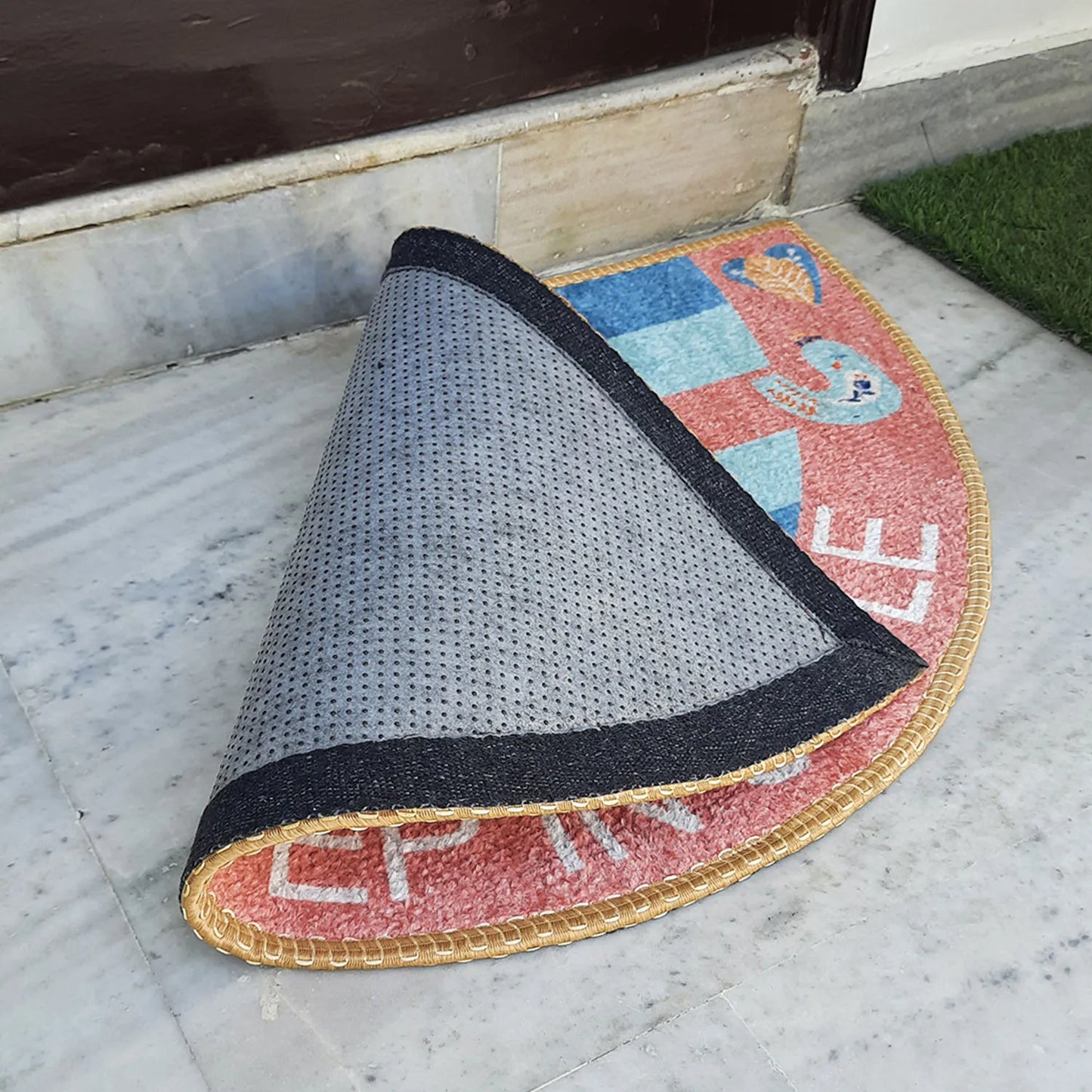 Avioni Home Floor Mat “Step in Style” Modern Design – Anti Slip, Durable & Washable | Outdoor & Indoor