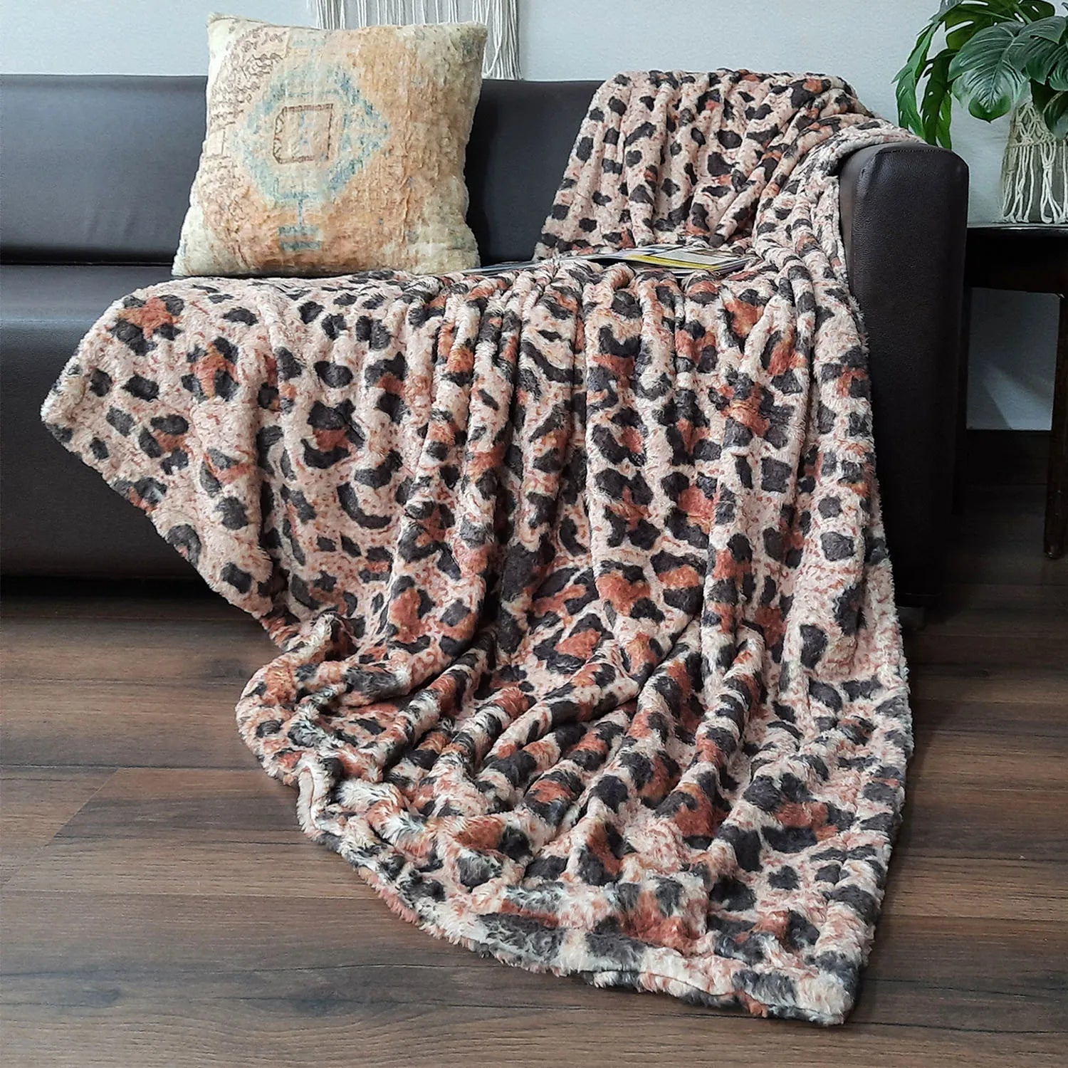 Avioni Home Everlasting Comfort Faux Fur Throw Blanket Double Sided AVIONI HOME UAE