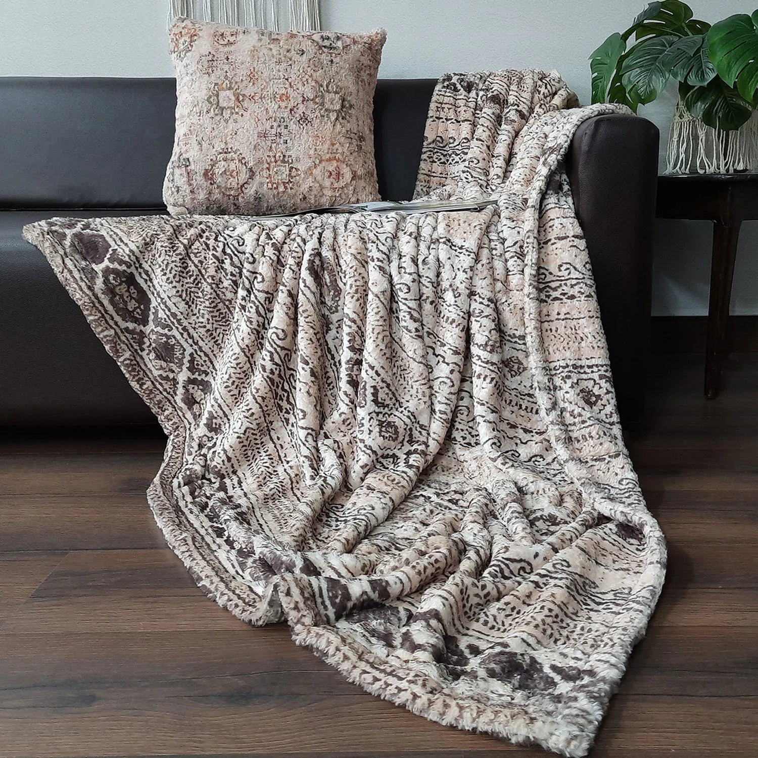 Fluffy blankets and deals pillows