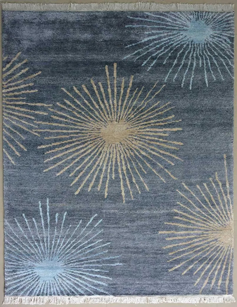 Gift for Generations by Avioni Home – Hand Knotted Premium Kashmiri Silk Grayish-Blue