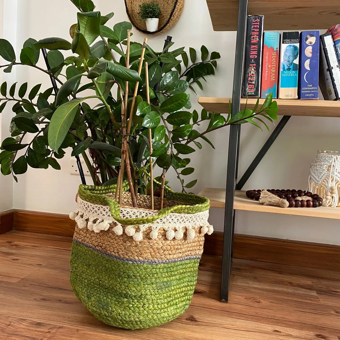 Avioni Home Boho Collection – Hand Braided Natural Jute Baskets with Green – Hand Decorated – 30 cm x 30 cm