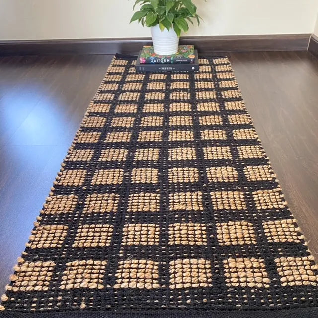 Avioni Home Eco Collection – Cotton & Jute Handwoven Square Pattern Mat – Great for Bedside or Hallway