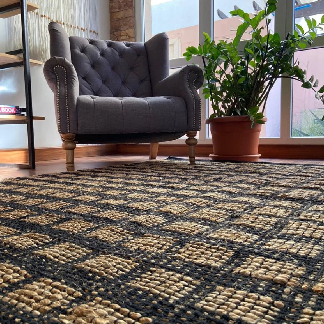 Avioni Home Eco Collection – Cotton & Jute Handwoven Square Pattern Carpet
