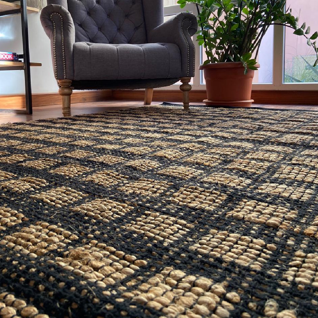 Avioni Home Eco Collection – Cotton & Jute Handwoven Square Pattern Carpet