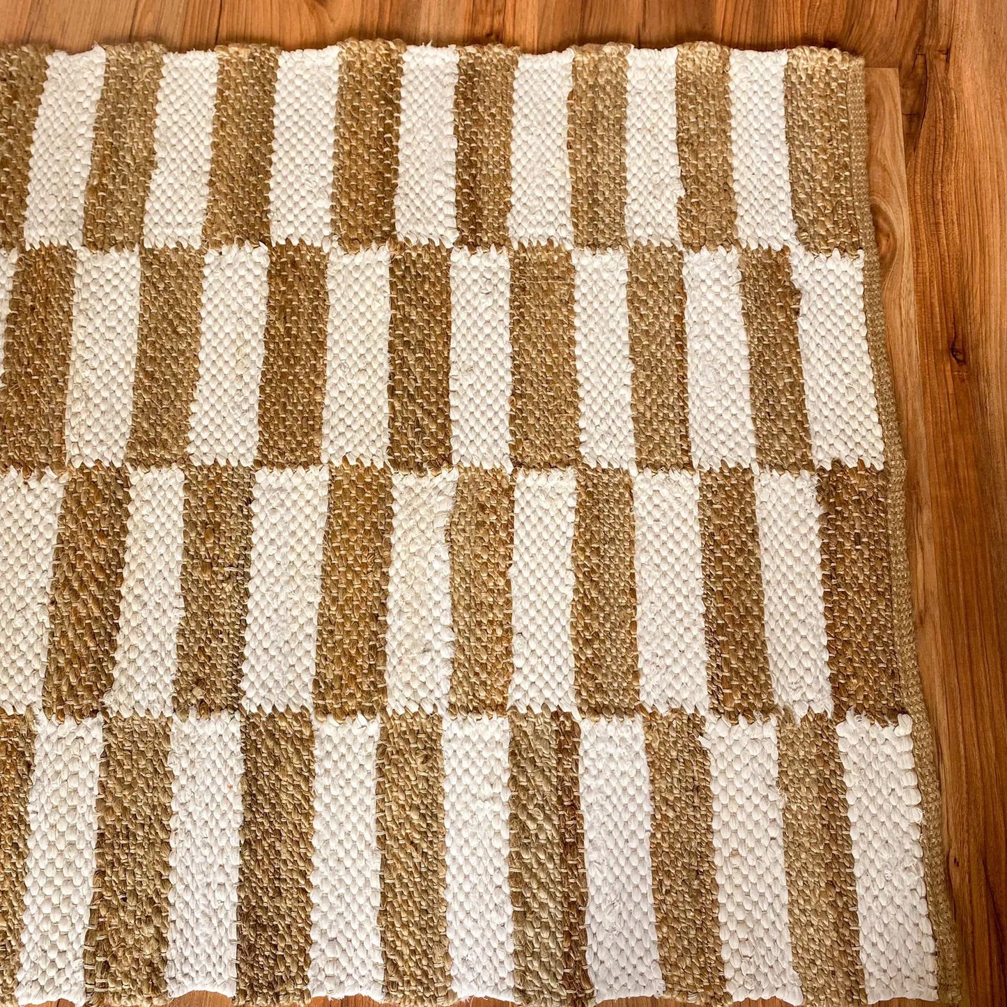 Avioni Home Eco Collection – Woven Jute And Cotton Carpet