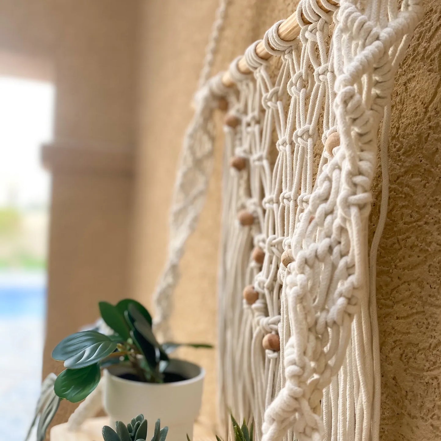 Avioni Home Boho Collection – Hand Knotted Macramé Hanging With Pine Wood Shelf