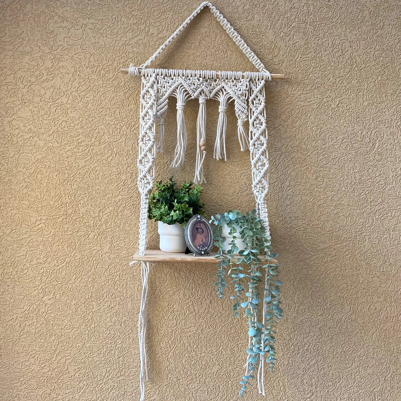 Avioni Home Boho Collection – Hand Knotted Macramé Hanging With Pine Wood Shelf