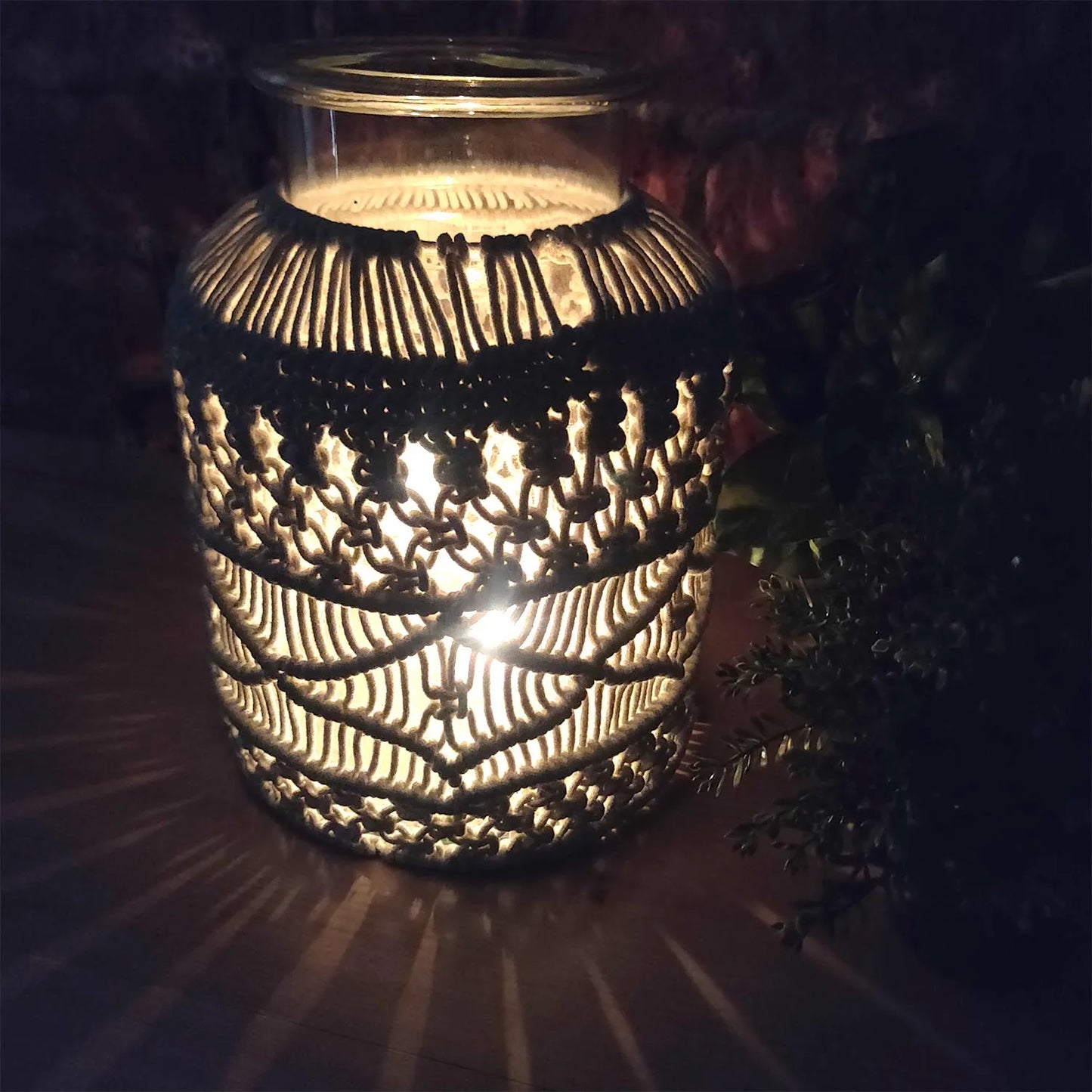 Avioni Home Boho Collection – Extra-large Glass Hurricane Jar With Hand-knitted Macramé Cover