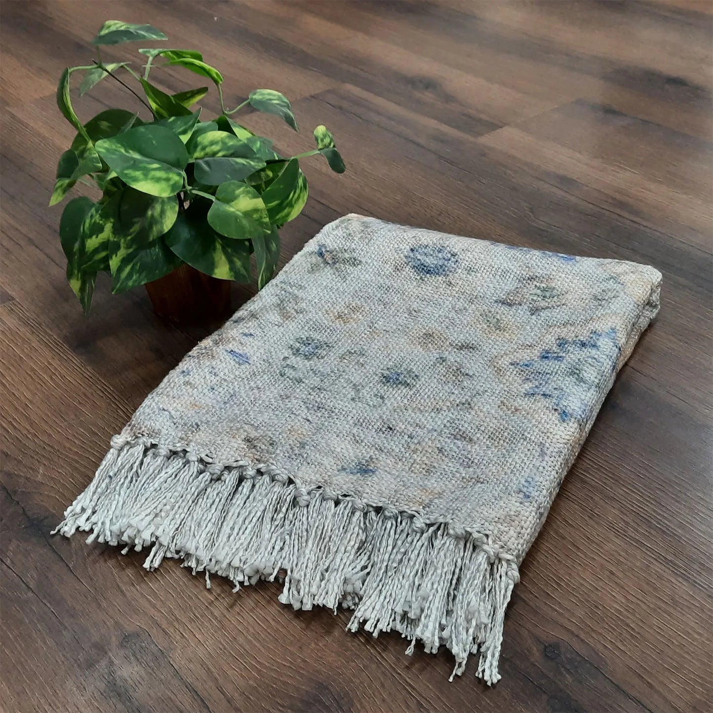 Avioni Home Beautiful Soft Sofa Throw | Abstract Modern Design | Virgin Premium Polyester Slub Handloom Sofa Throw