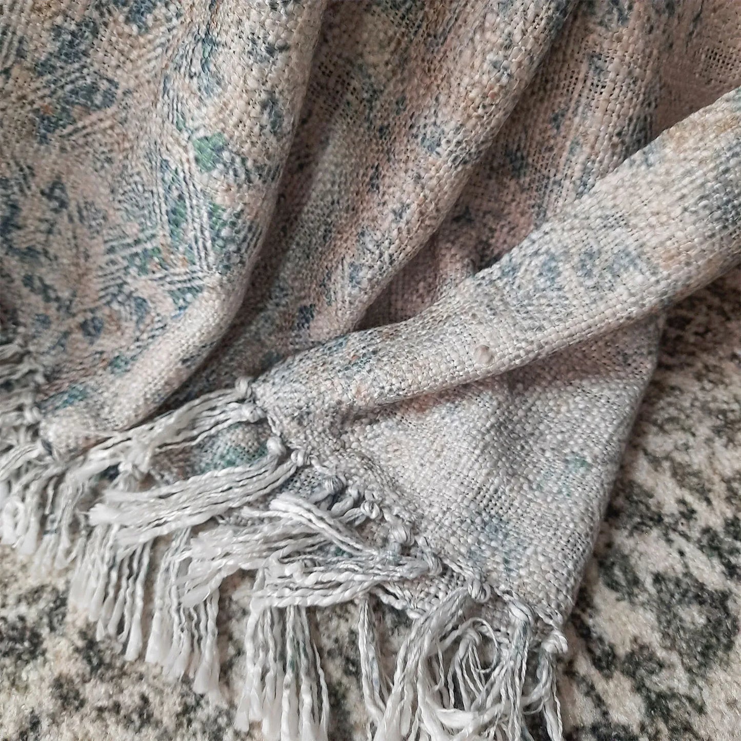 Avioni Home Beautiful Soft Sofa Throw | Modern Design | Virgin Premium Polyester Slub Handloom Sofa Throw