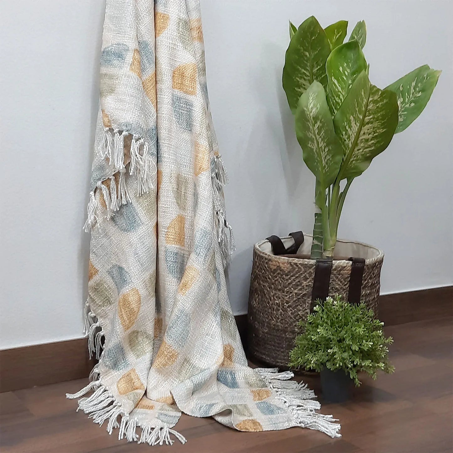 Avioni Home Sofa Throw | Handloom Weaved Bohemian Blanket with Fringes | Modern Soft Travel Blanket, Throws for Sofas, Armchair, Couch and Bed