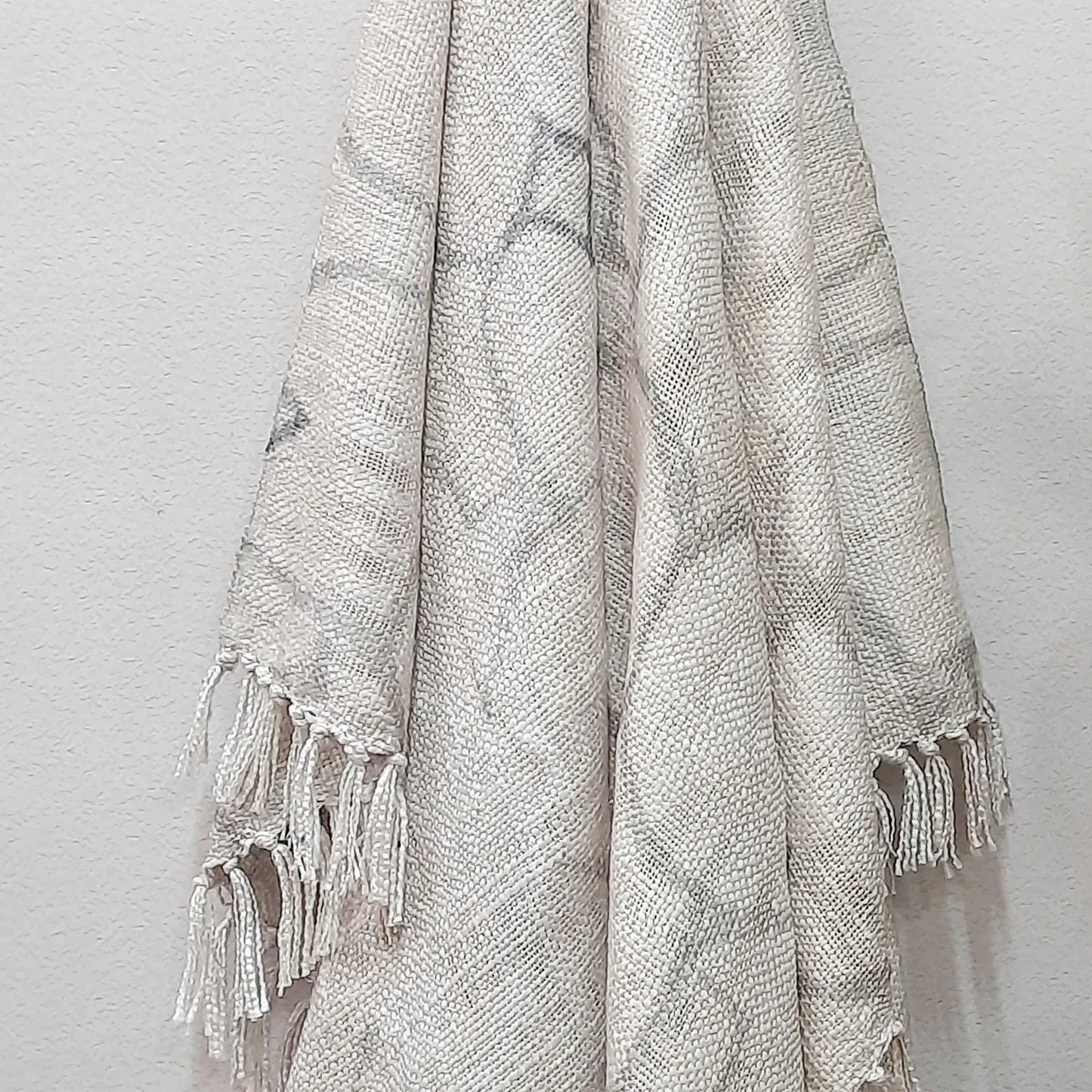 Avioni Home Beautiful Soft Sofa Throw | A must add to your living room | Modern Design Virgin Premium Polyester Slub Handloom Sofa Throw