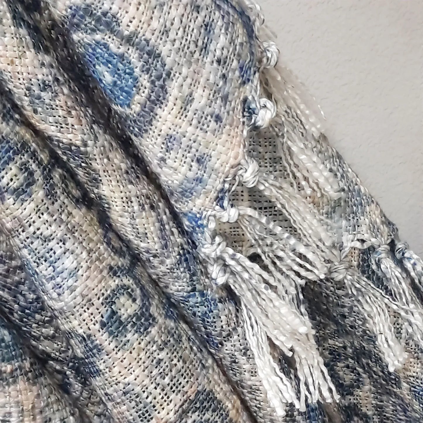 Avioni Home Beautiful Soft Sofa Throw | A must add to your living room | Traditional Double Design Virgin Premium Polyester Slub Handloom Sofa Throw