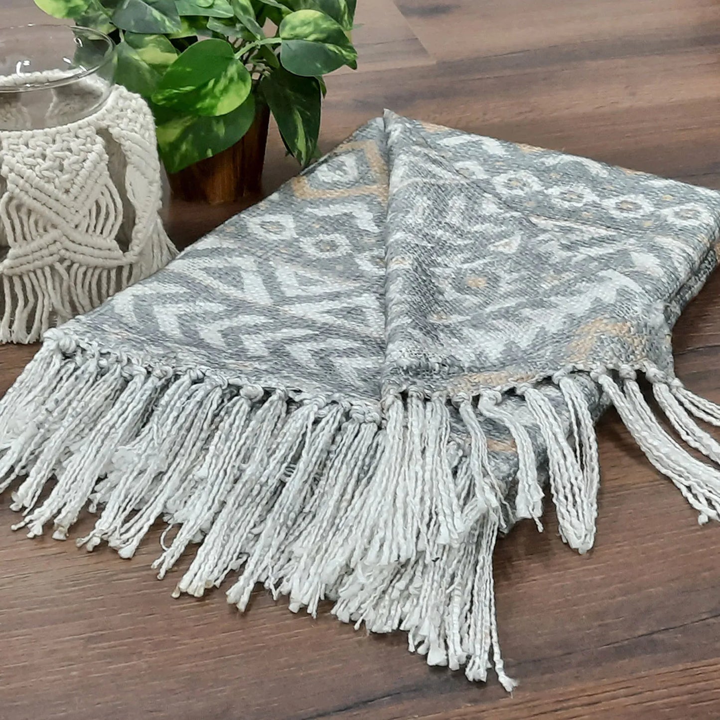 Avioni Home Beautiful Soft Sofa Throw | Boho Inspired Design Virgin Premium Polyester Slub Handloom Sofa Throw