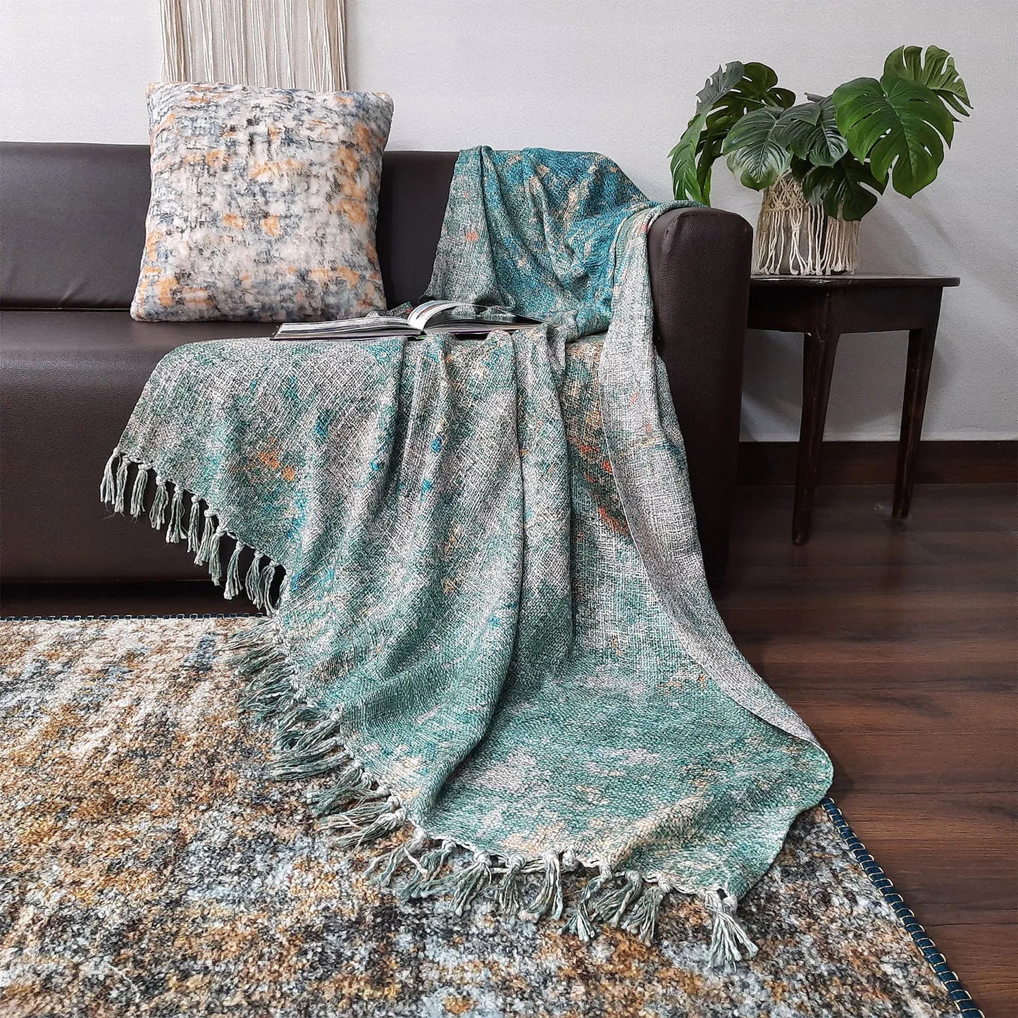Avioni Home Beautiful Soft Sofa Throw | Calming Green Collection | Virgin Premium Polyester Slub Handloom Sofa Throw