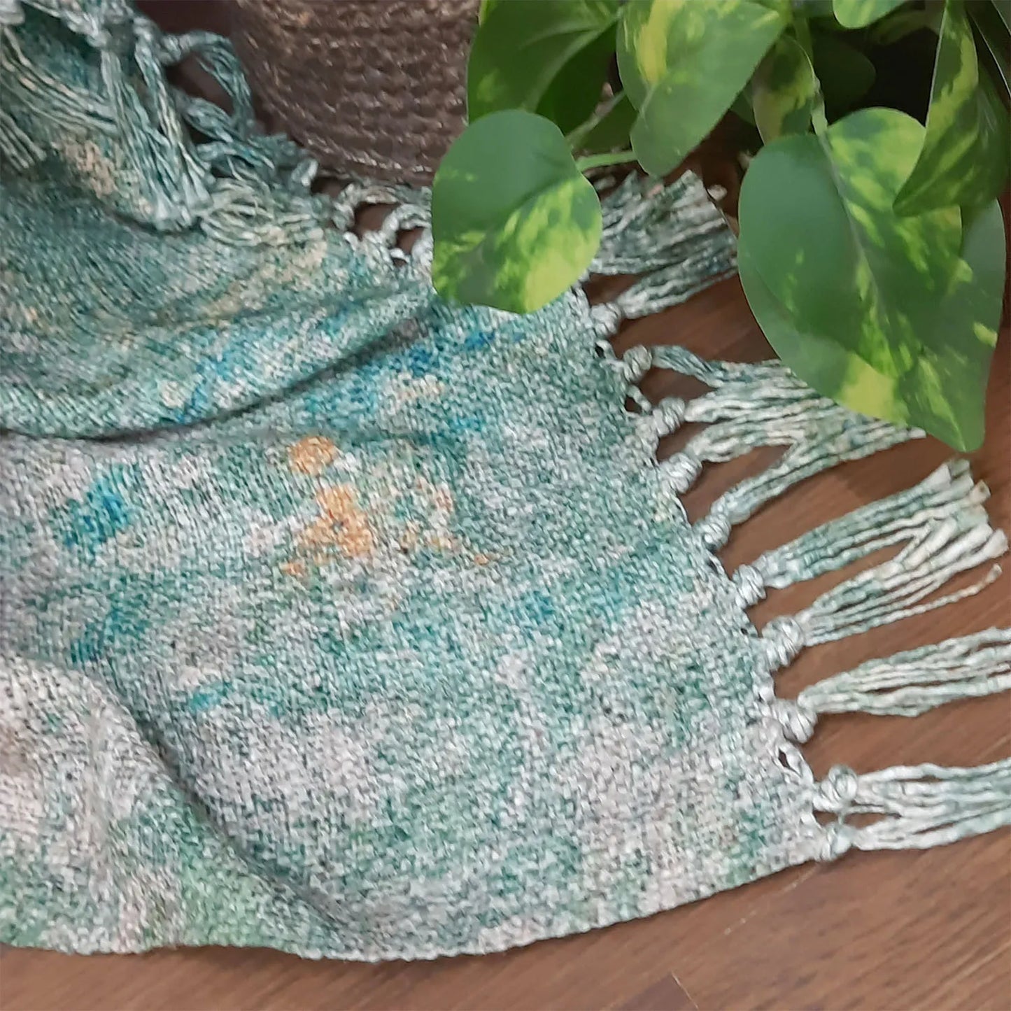Avioni Home Beautiful Soft Sofa Throw | Calming Green Collection | Virgin Premium Polyester Slub Handloom Sofa Throw
