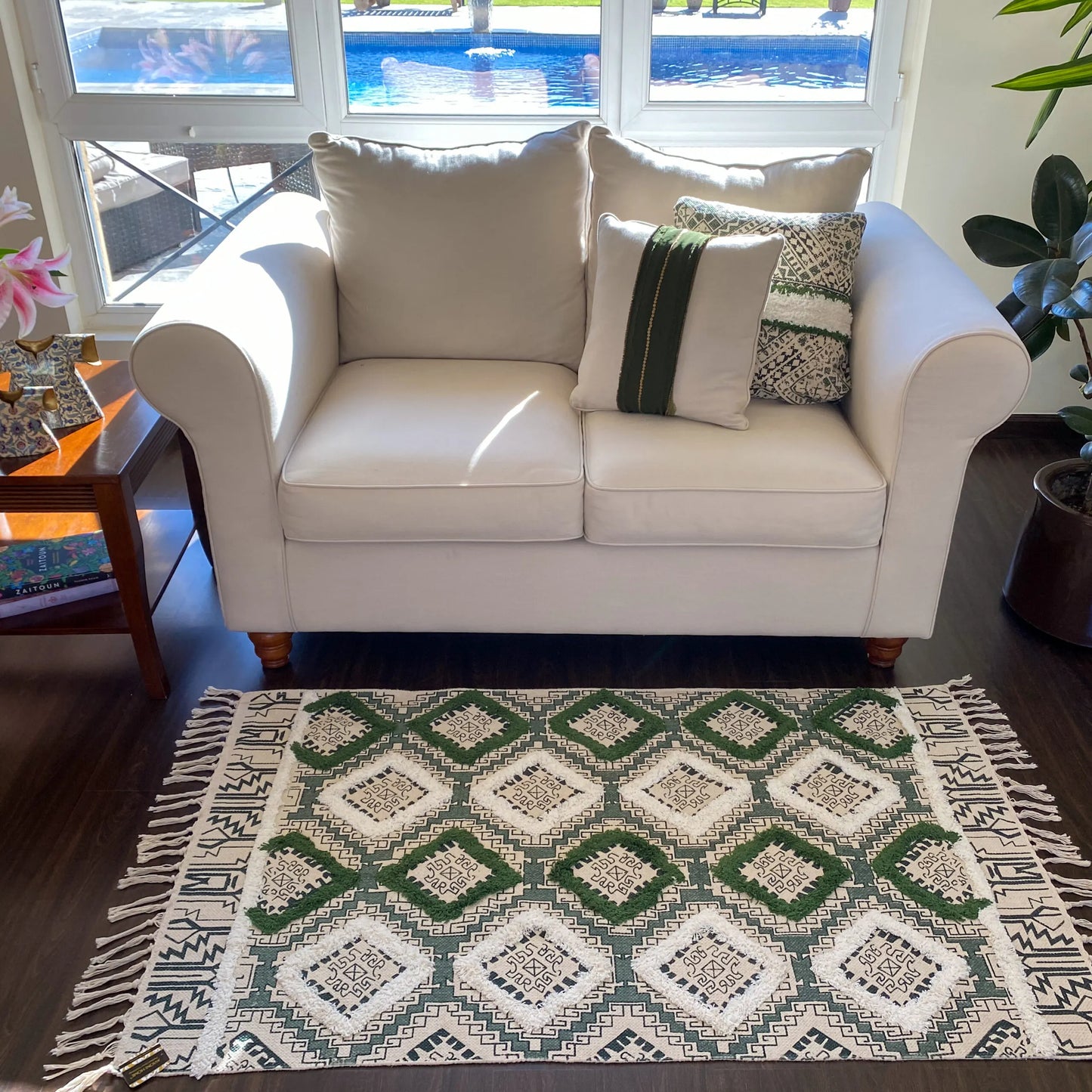 Avioni Home Boho Collection – Cotton Printed & Tufted Dhurrie / Rug – Green & Cream Diamonds