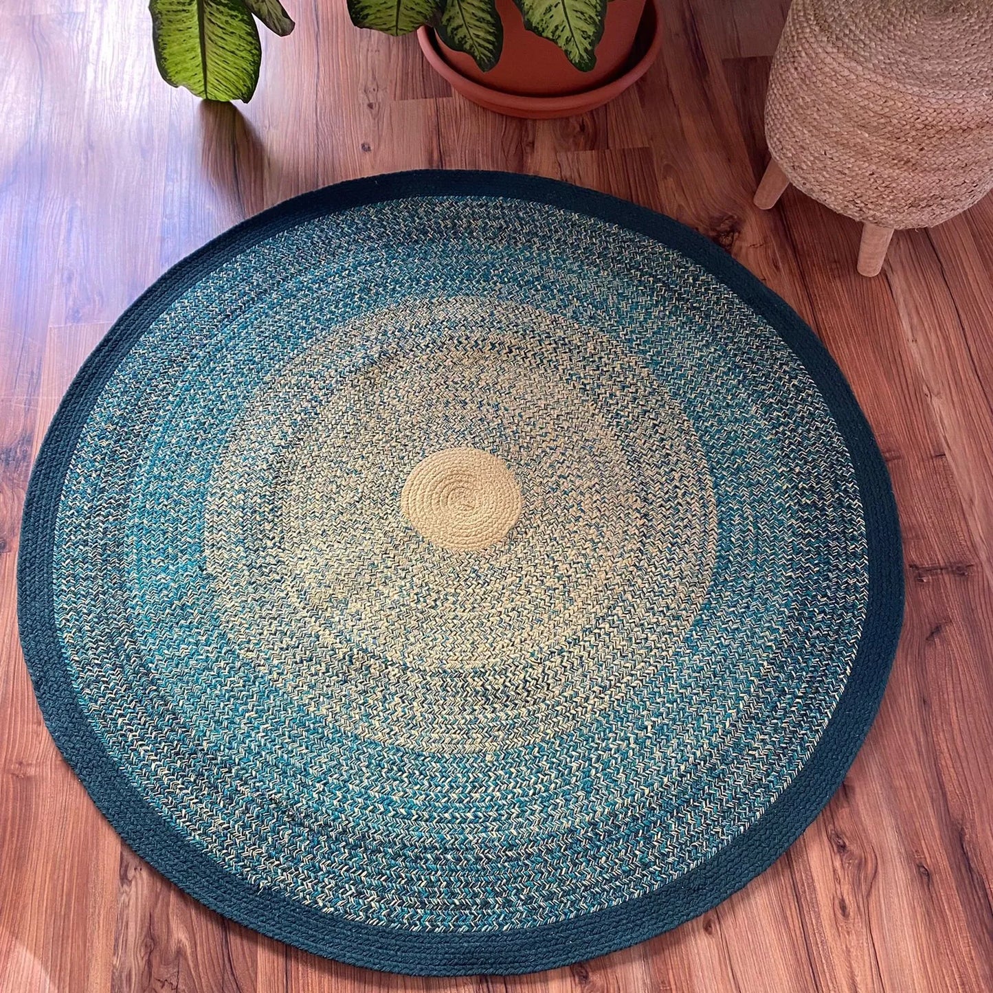 Avioni Home Cotton Carpet Collection – Hand Braided Cotton – Green Gradient Forest Rug – 140cm Round