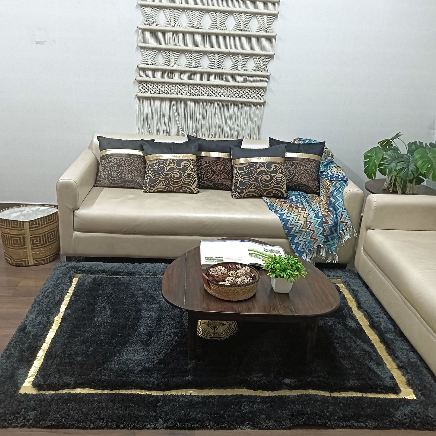 Avioni Divine Collection | Luxury Golden Touch With Black Soft And Plush Handmade Living Room Rugs | Different Sizes | Carpet for Living Room