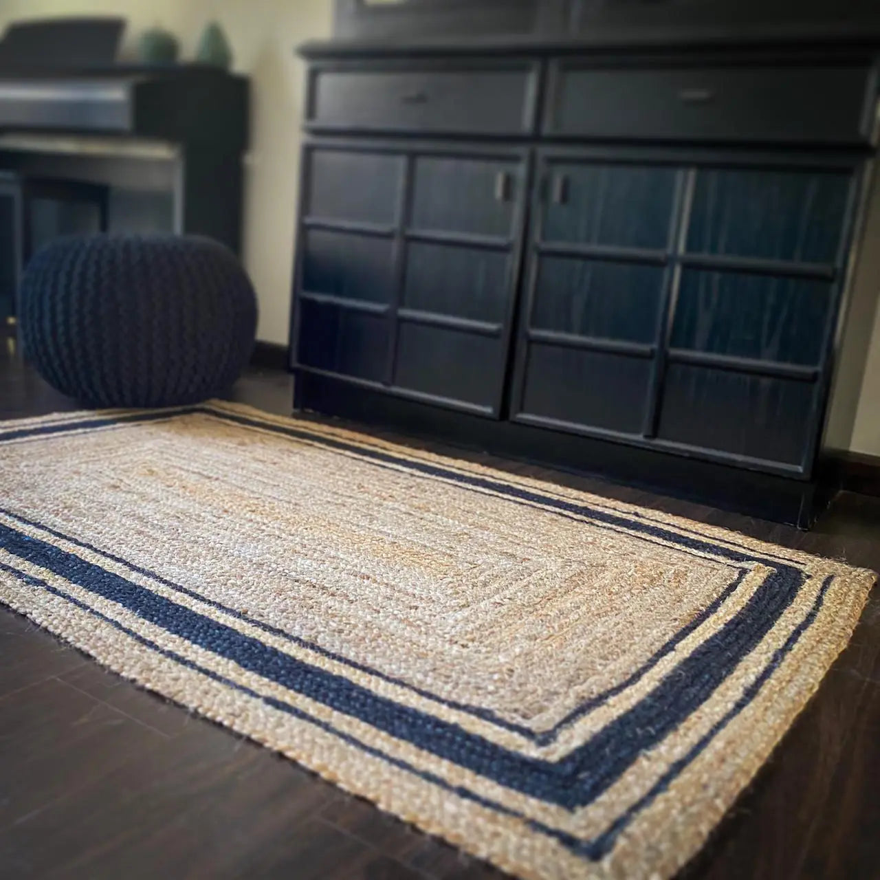 Avioni Home Eco Collection – Handwoven Braided Jute Carpet with Black Borders – Handmade Natural Rug – Rectangle