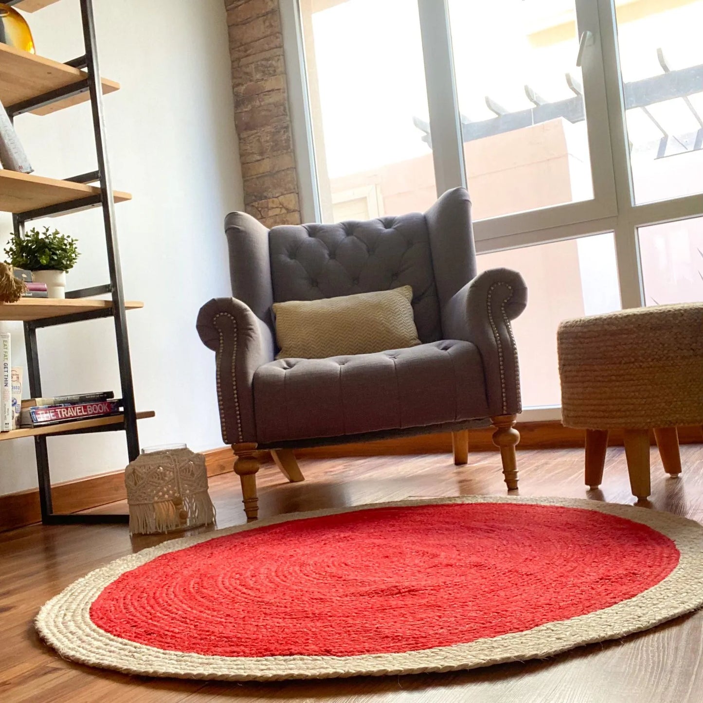 Avioni Home Eco Collection – Handmade Jute Round Rug – Red Center with Natural Jute Border
