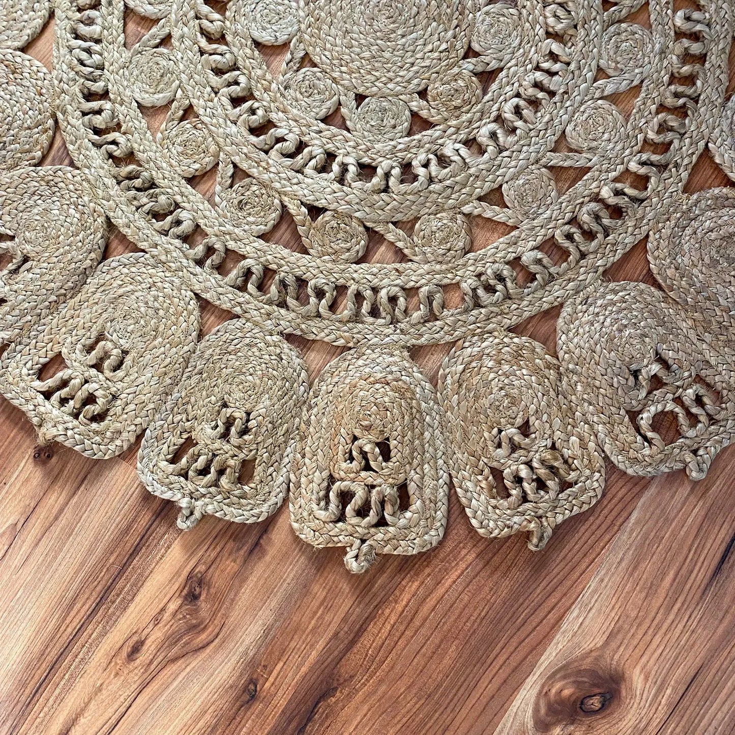 Avioni Home Contemporary Collection – Eco-friendly Jute Handmade Braided Area Rug