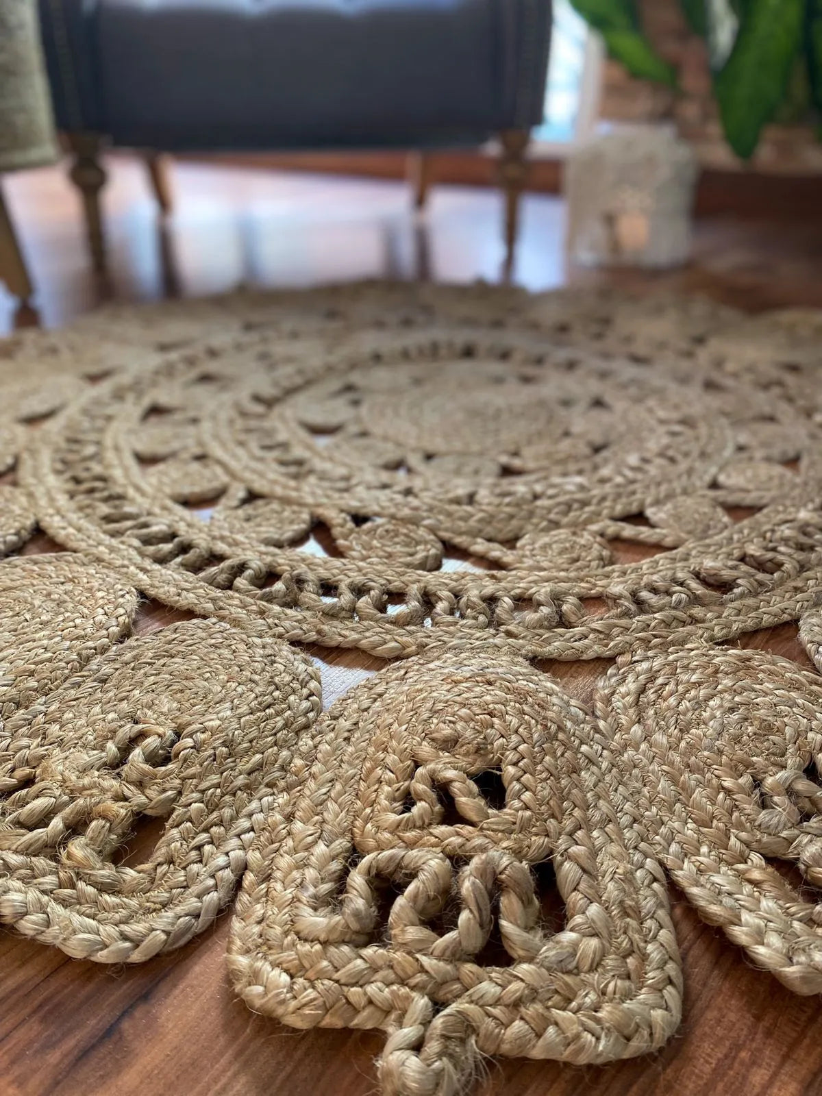 Avioni Home Contemporary Collection – Eco-friendly Jute Handmade Braided Area Rug