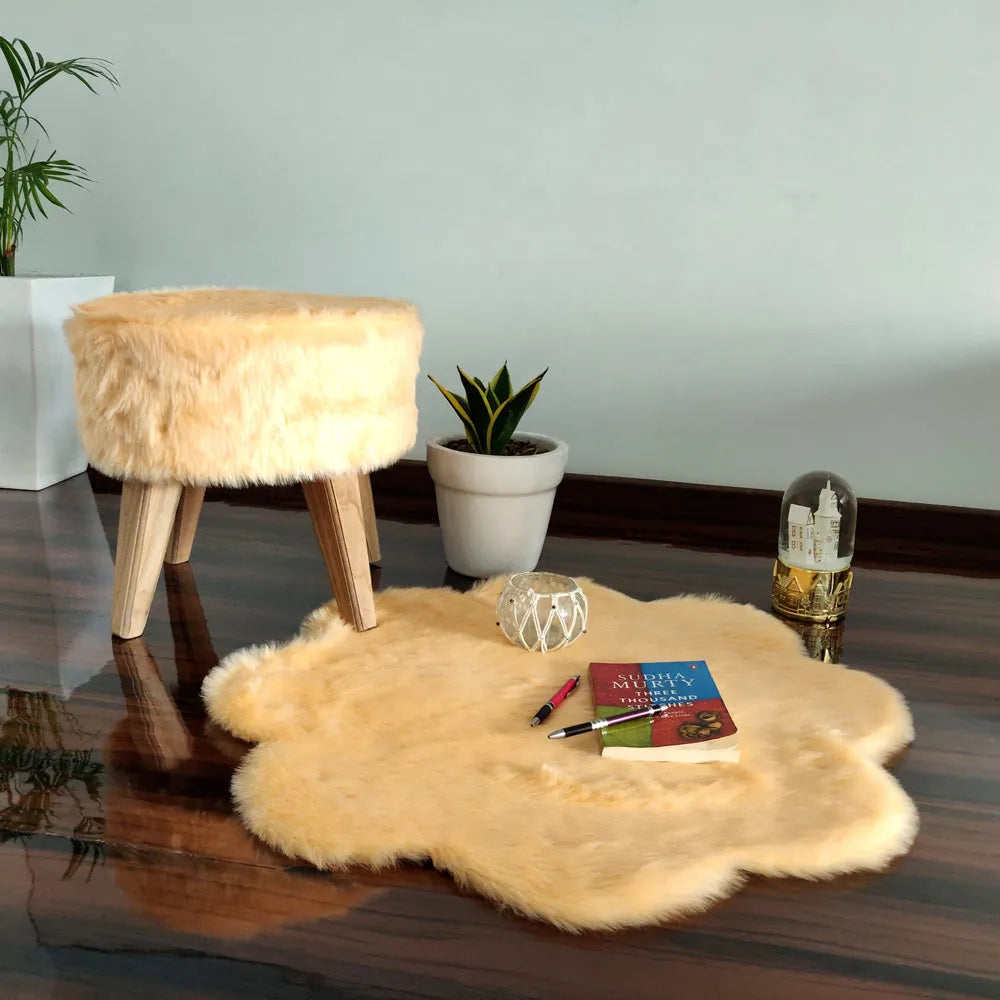 Avioni Home Premium Medium Fur Rug – Soft, Shaggy & Fluffy Flower Carpet – Peach