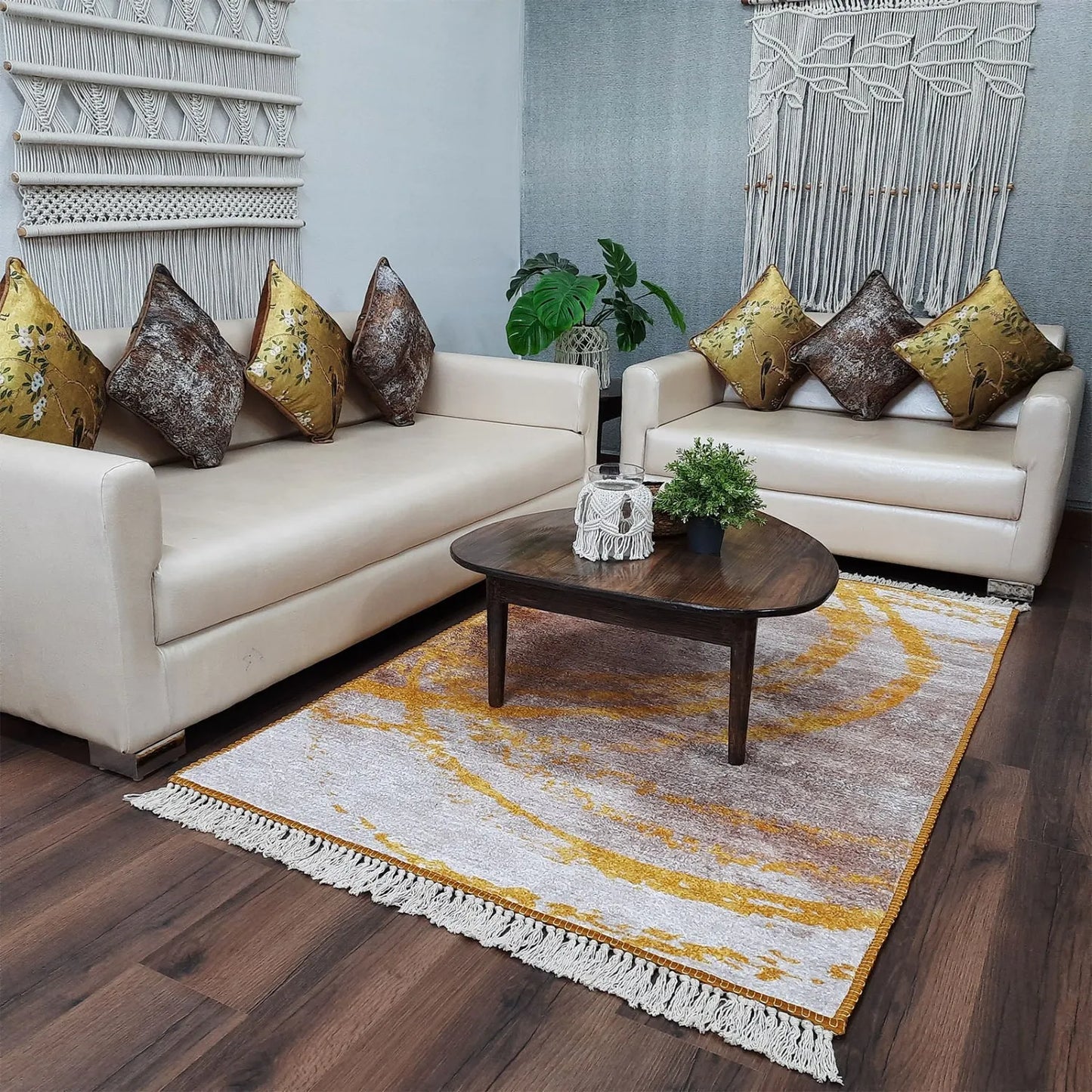 Avioni Home Luxurious Washable Modern Durable Handmade Vibrant Faux Silk Rug/Carpet In Golden/Yellow Colour