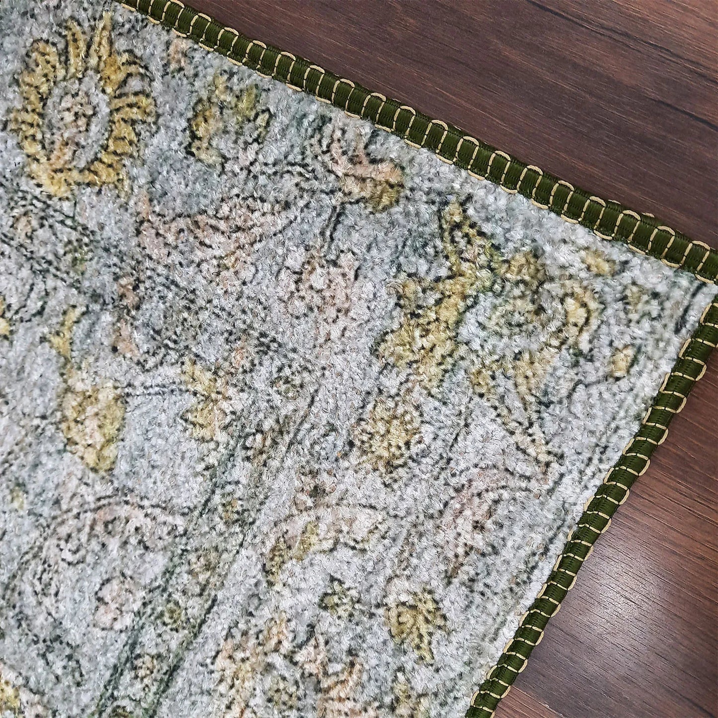 Avioni Home Faux Silk Rug for Living Room | Luxurious Abstract Persian Design | Durable and Washable | Calming Green Collection