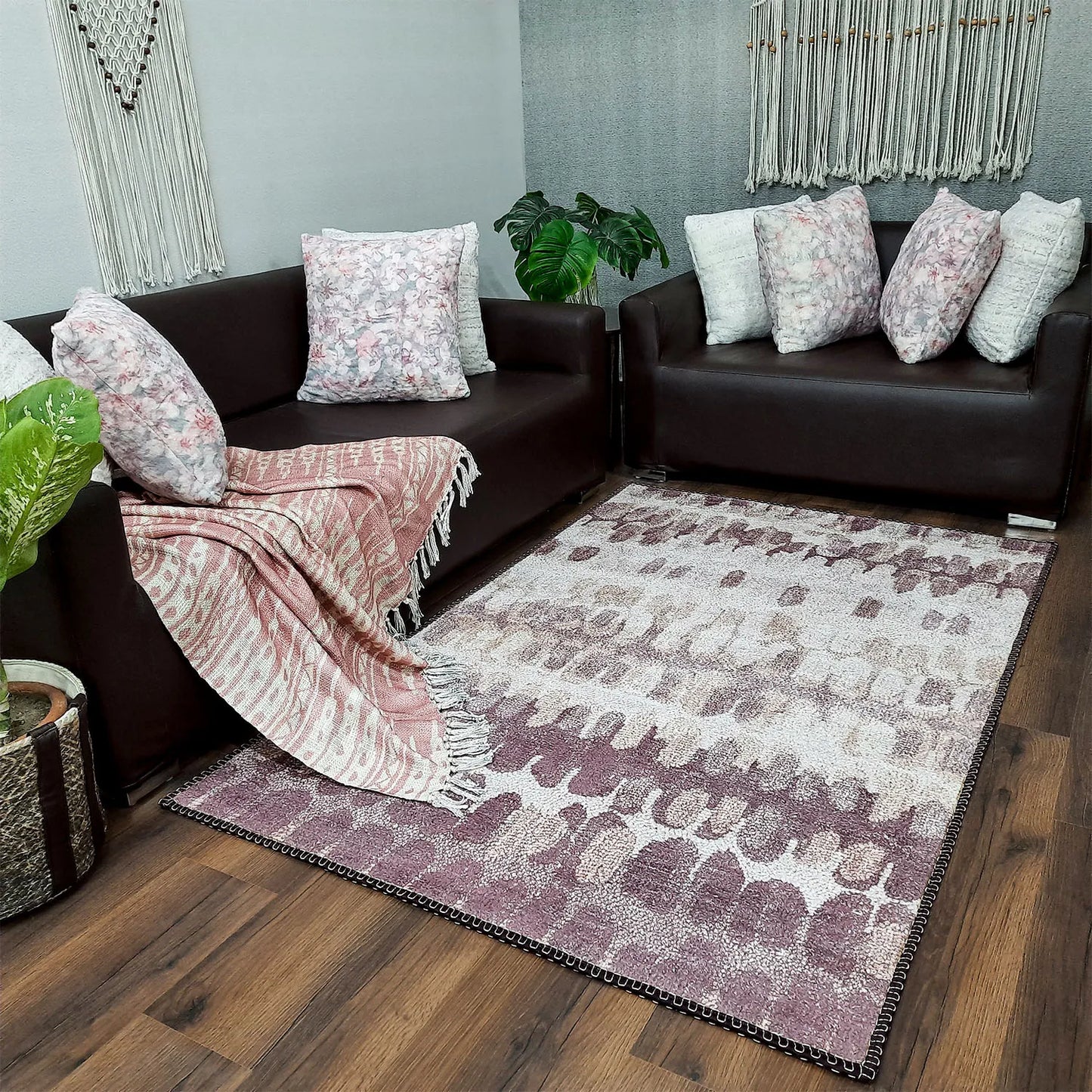 Avioni Home Faux Silk Carpet for Your Living Room | Modern Design | Durable and Washable | BerryBliss Collection