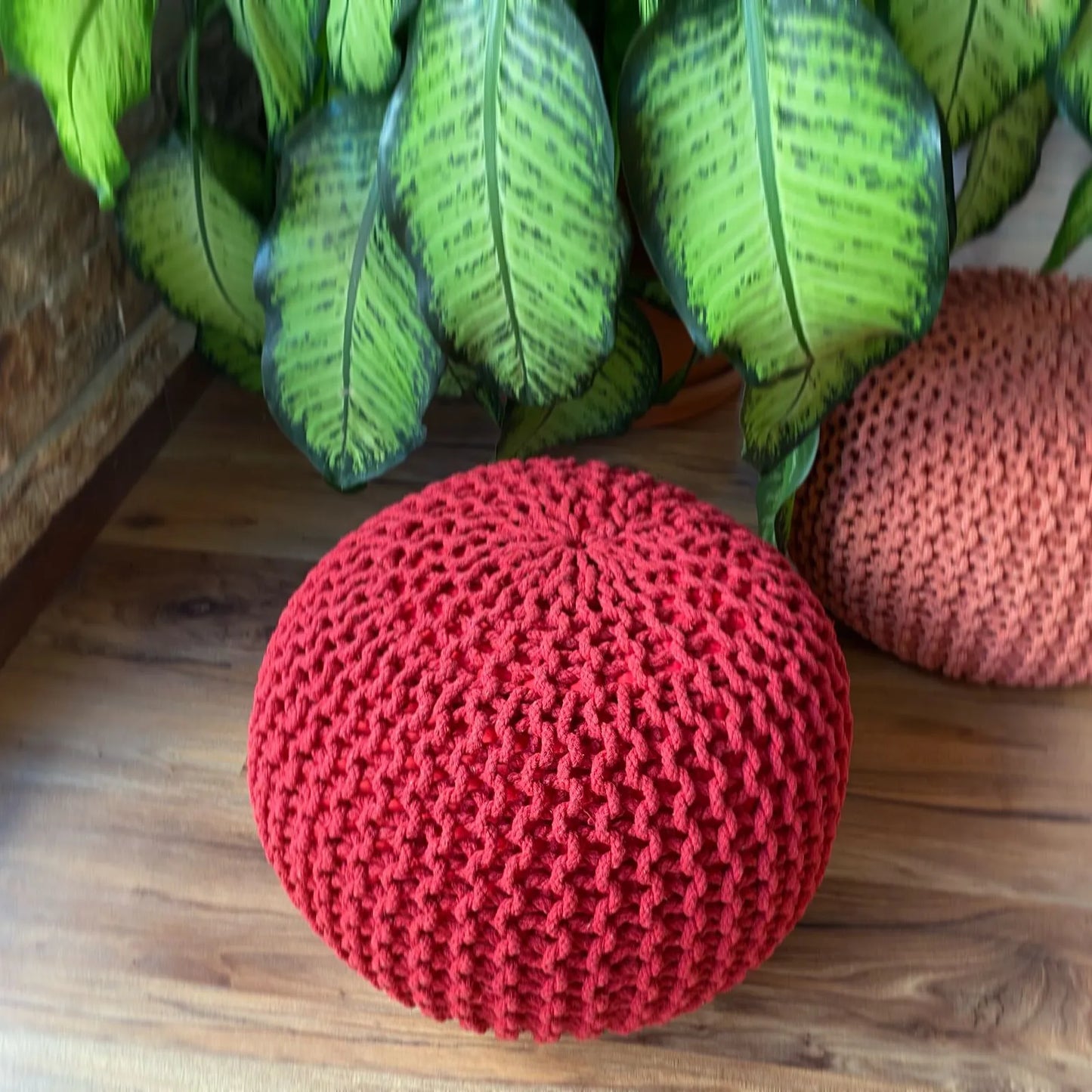 Avioni Home Luxury Collection – Hand Knotted Boho Look Pouf / Ottoman – Red