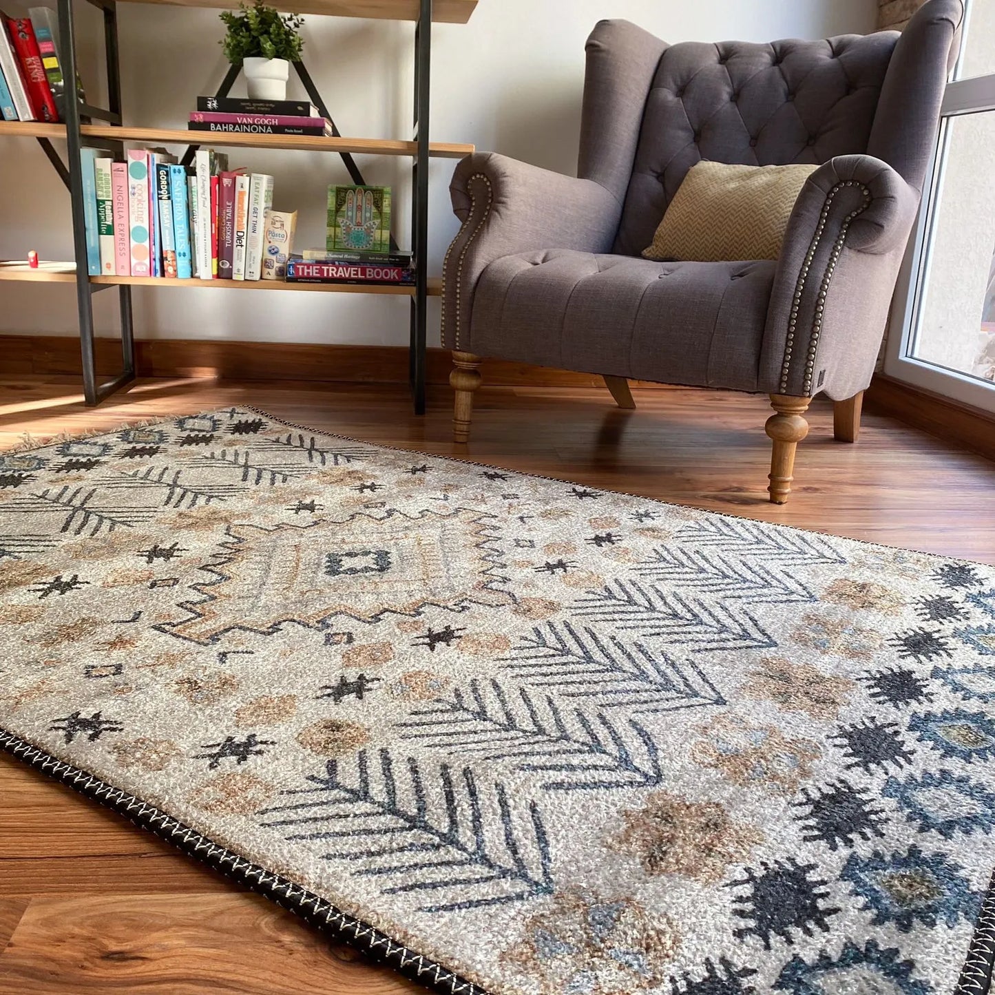 Avioni Home Washable Luxury Carpets – Tribal Design