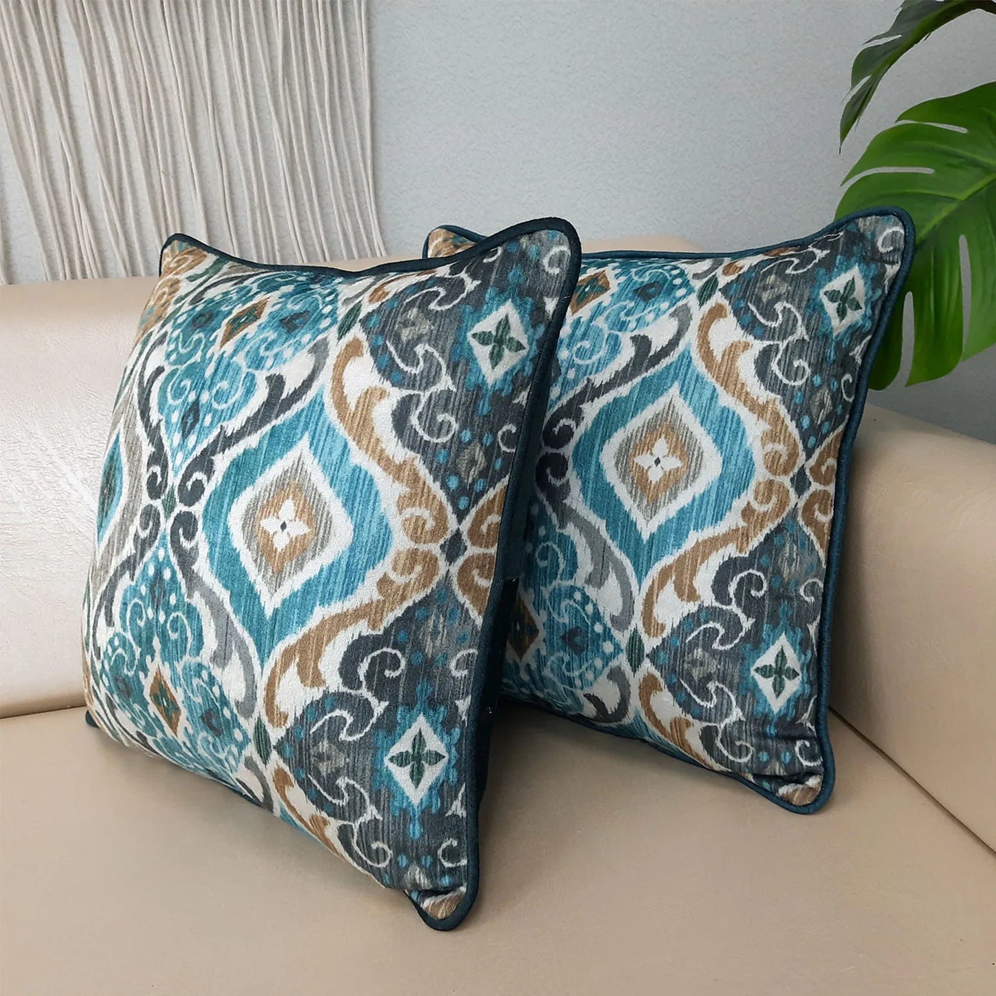 Cushion Cover with Filler – Beautiful Traditional Design – 40cm x 40cm – Set of 2