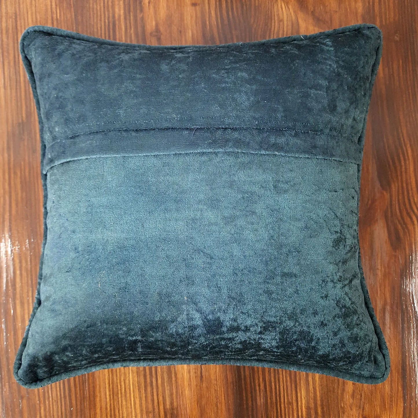 Cushion Cover with Filler – Beautiful Persian Design – 40cm x 40cm – Set of 2