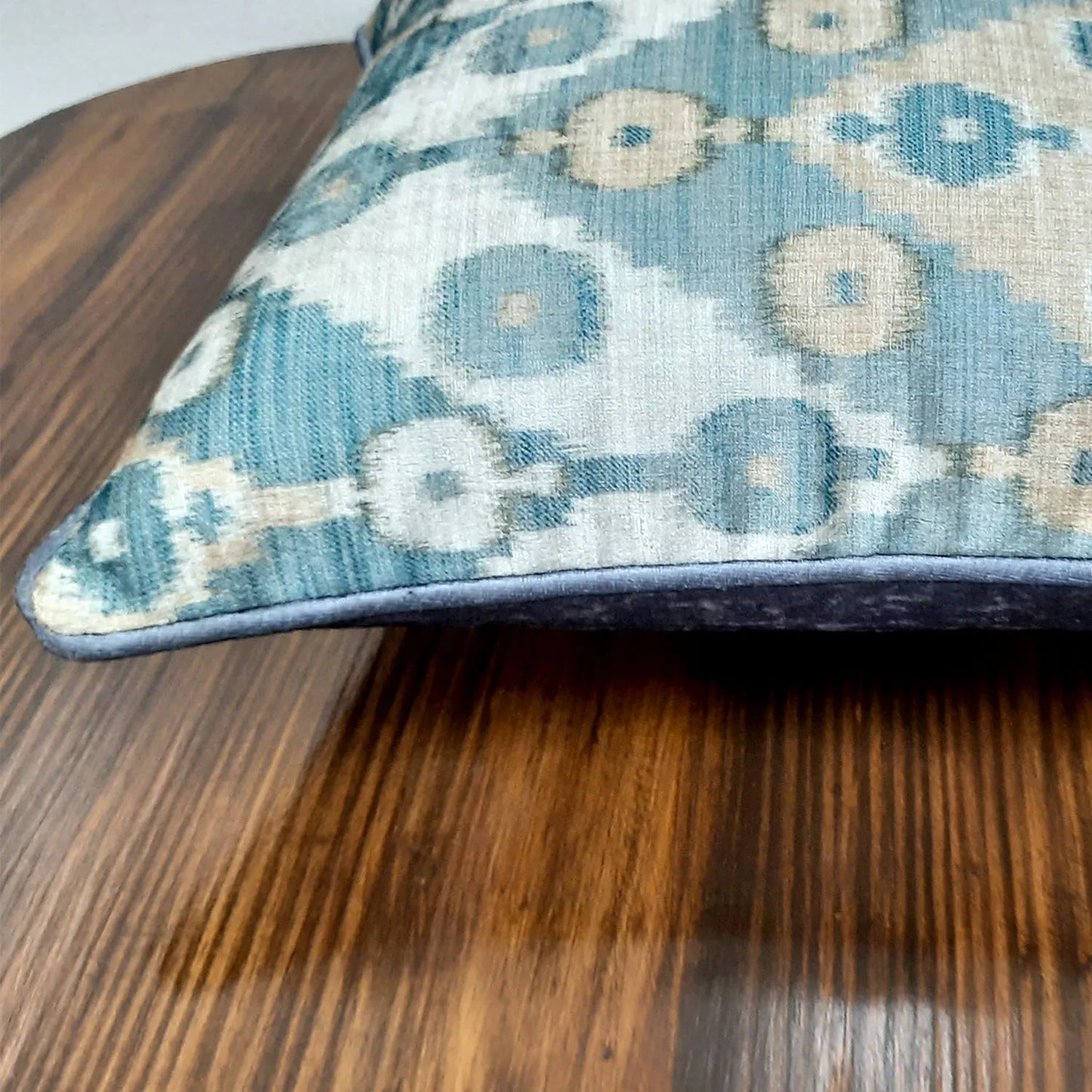 Cushion Cover with Filler – Ikat Design – 40cm x 40cm – Set of 2