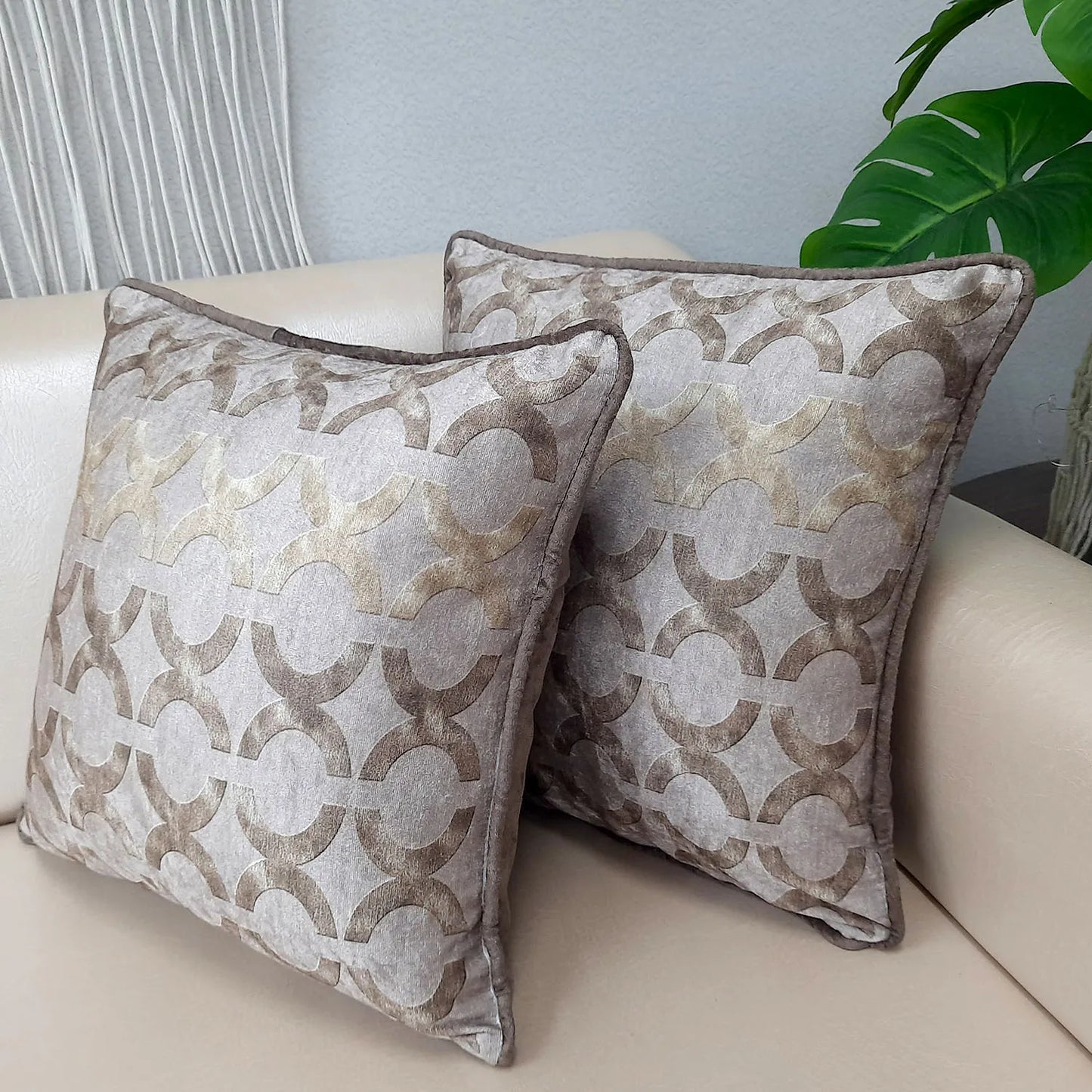 Cushion Cover with Filler – Modern Brown Design – 40cm x 40cm – Set of 2