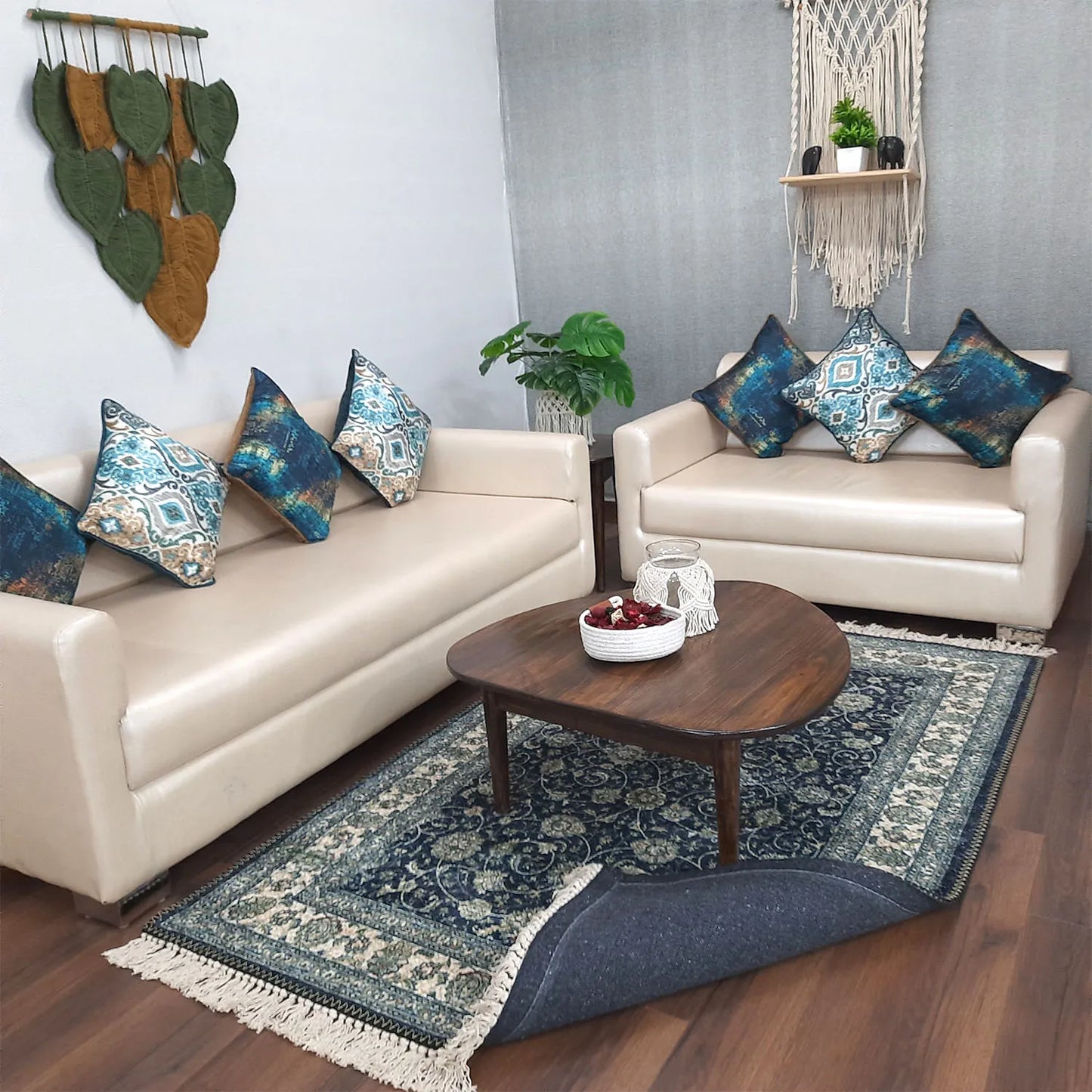 Avioni Home Faux Silk Carpet Beautiful Persian Design in Black – Carpet for Living Room