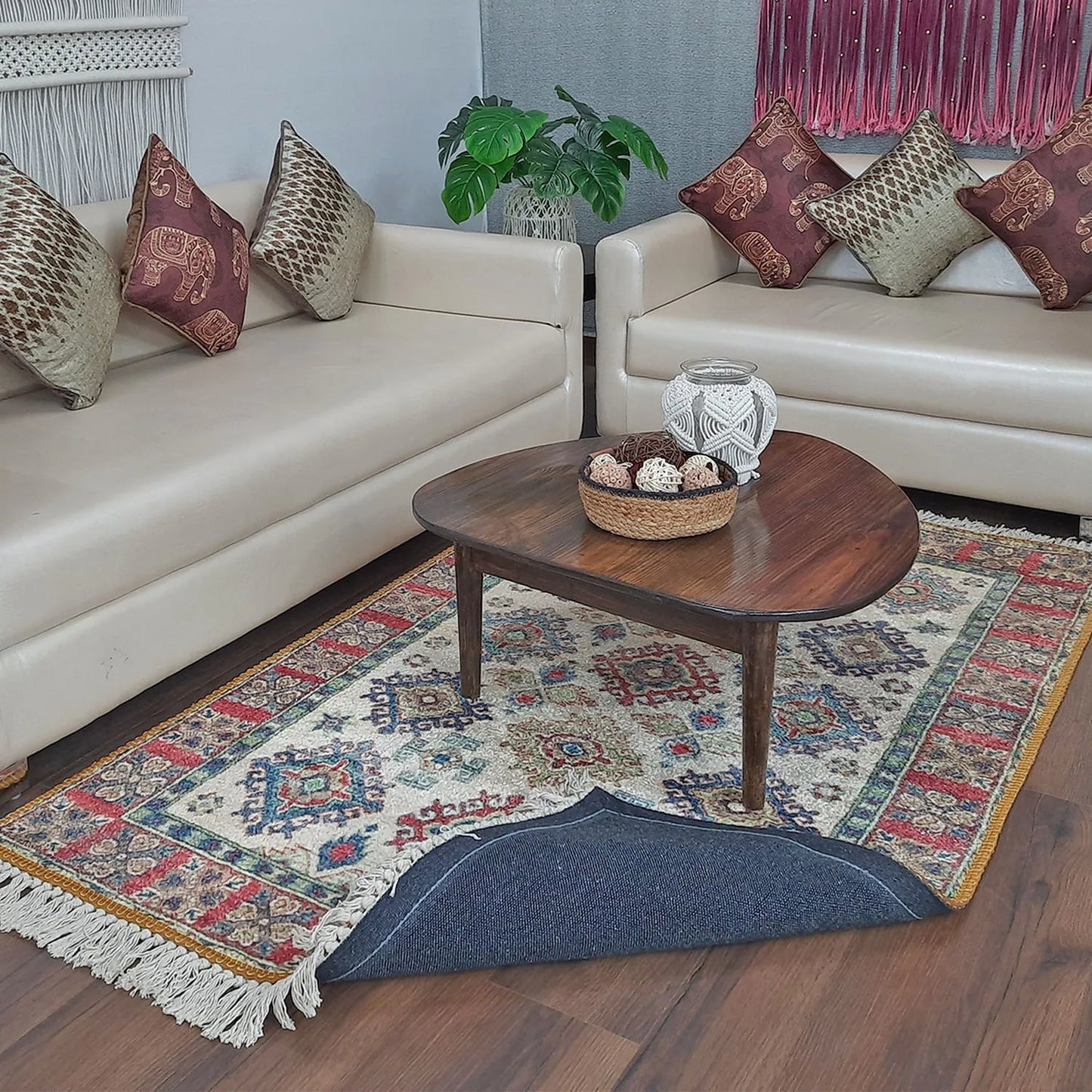 Avioni Home Faux Silk Carpet Beautiful Traditional Persian Design – Carpet for Living Room
