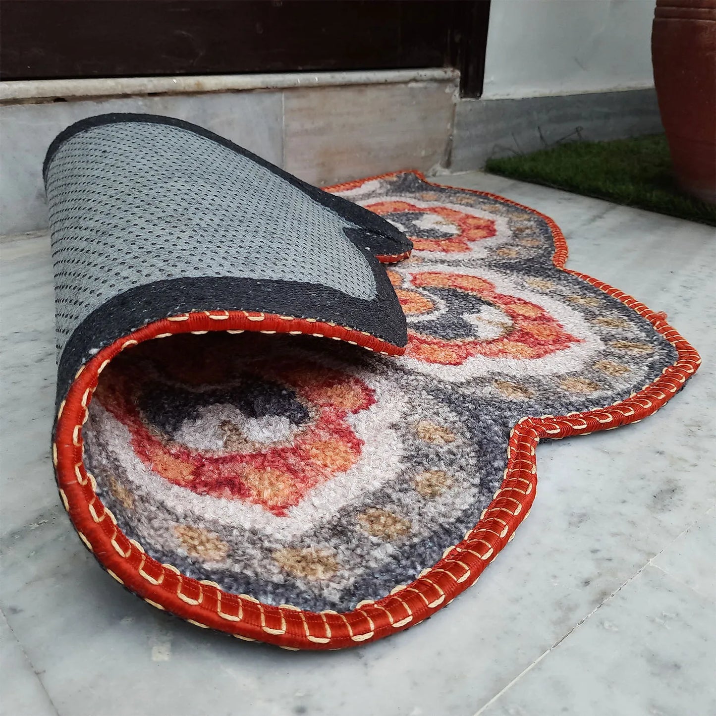 Avioni Home Floor Mats in Beautiful Rangoli Modern Petals Design – Anti Slip, Durable & Washable | Outdoor & Indoor
