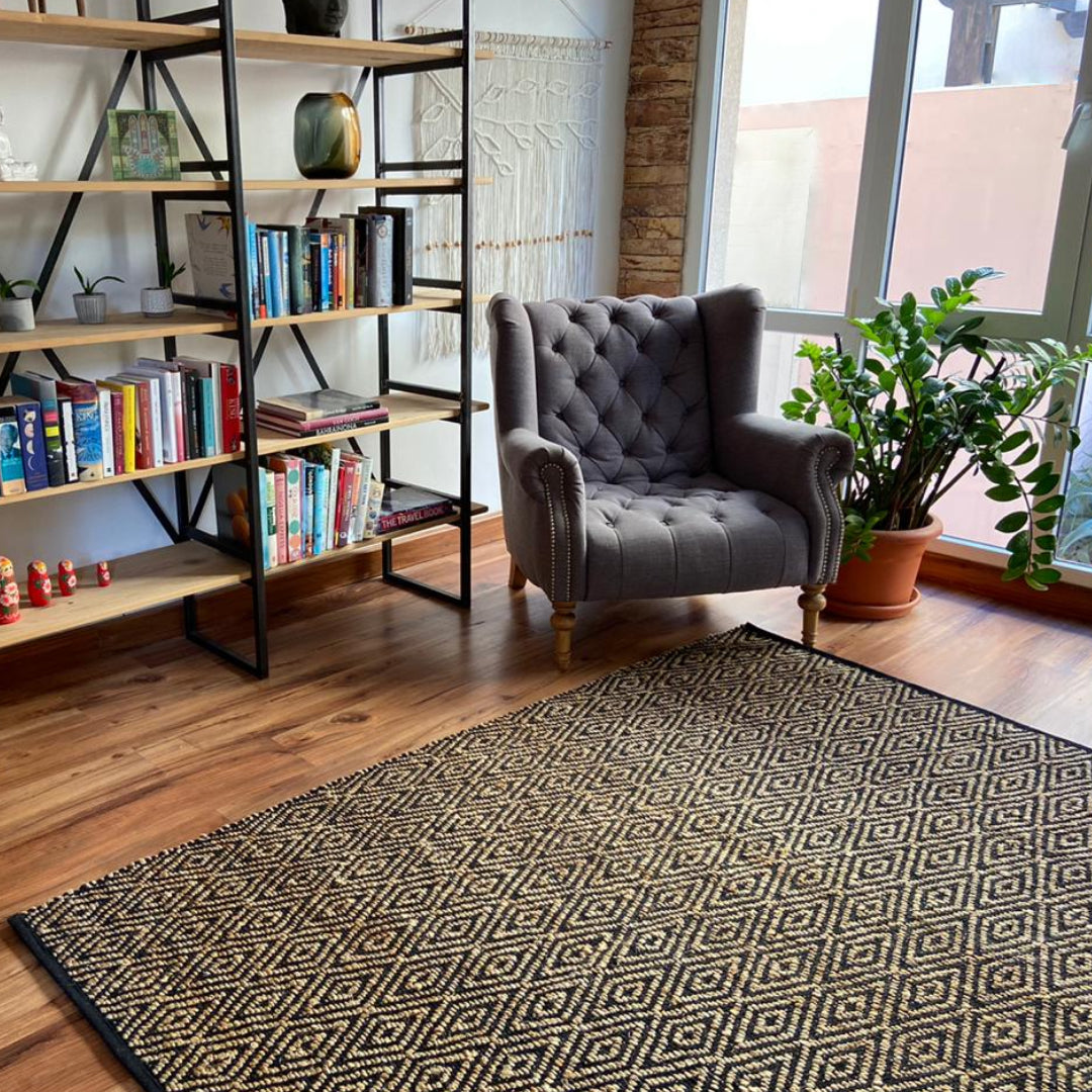 Avioni Home Eco Collection – Cotton & Jute Handwoven Diamond Pattern Carpet