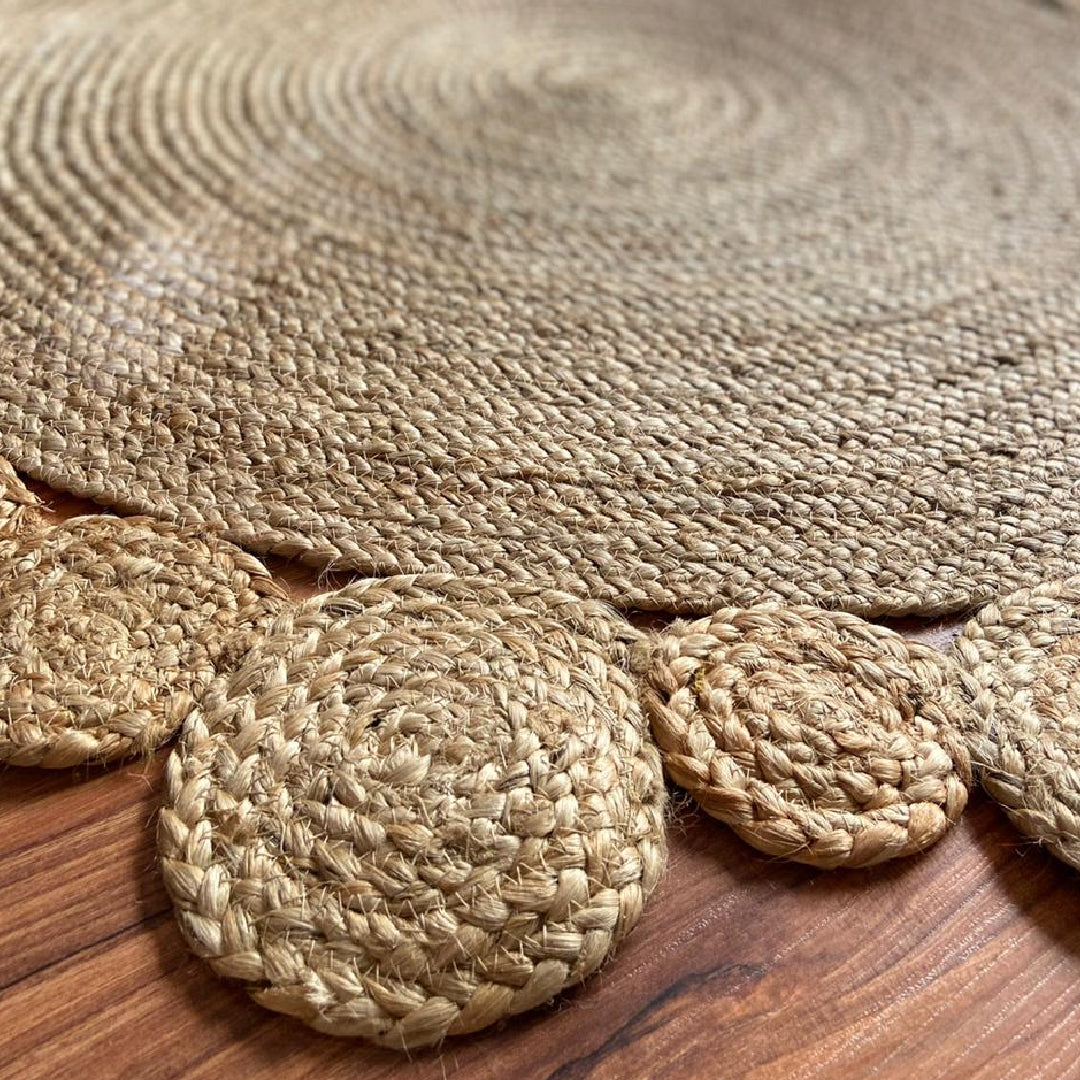 Avioni Home Eco Collection – Handwoven Braided Jute Round Carpet with Small Circle Borders