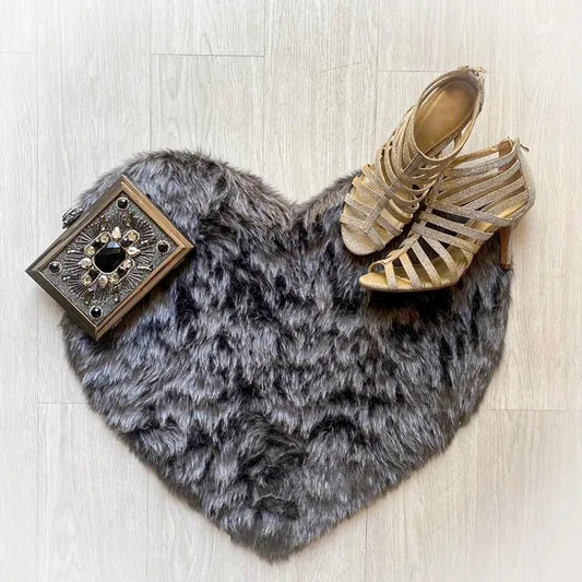 Avioni Home Shaggy Chic Collection – Heart Shaped Rug – Premium Medium Fur – Grey – Set Of 2