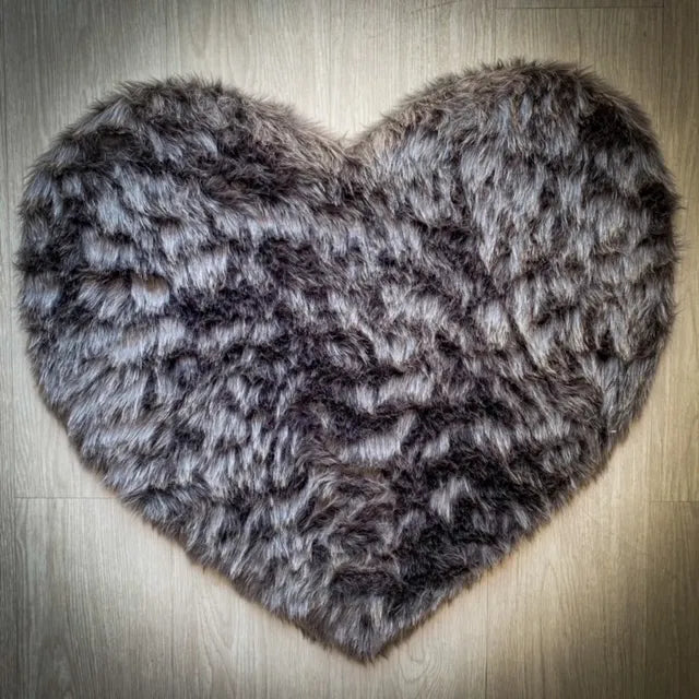 Avioni Home Shaggy Chic Collection – Heart Shaped Rug – Premium Medium Fur – Grey – Set Of 2
