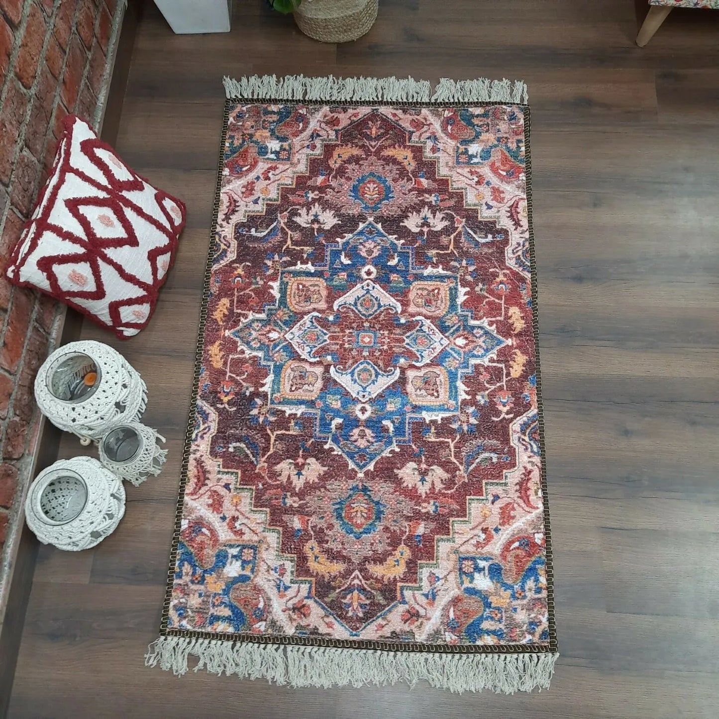 Avioni Home Washable Luxury Carpets – Ethnic Design