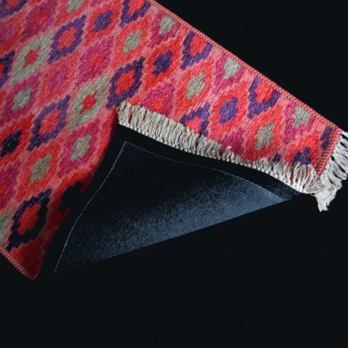 Avioni Home Ethnic Collection – Multicolor Geometric Design Faux Silk Rug
