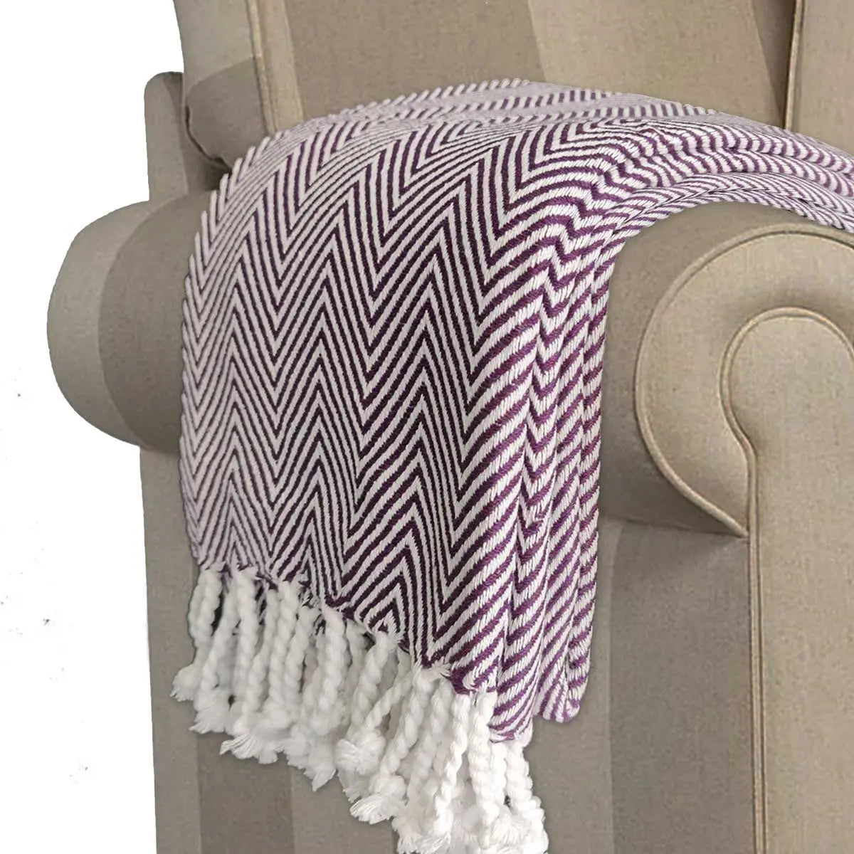 Avioni Home Premium 100% Cotton Sofa Throw / Blanket – Purple Chevron Pattern