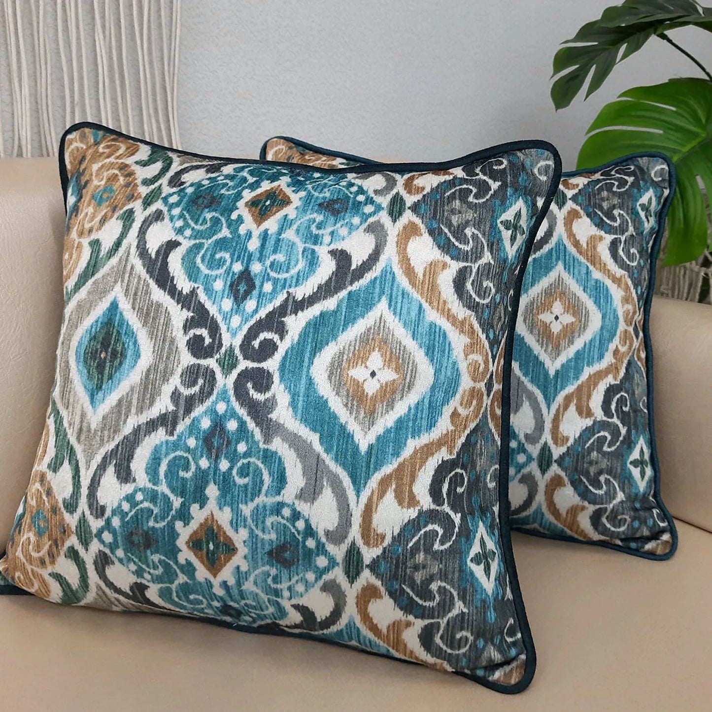 Cushion Cover with Filler – Beautiful Traditional Design – 40cm x 40cm – Set of 2