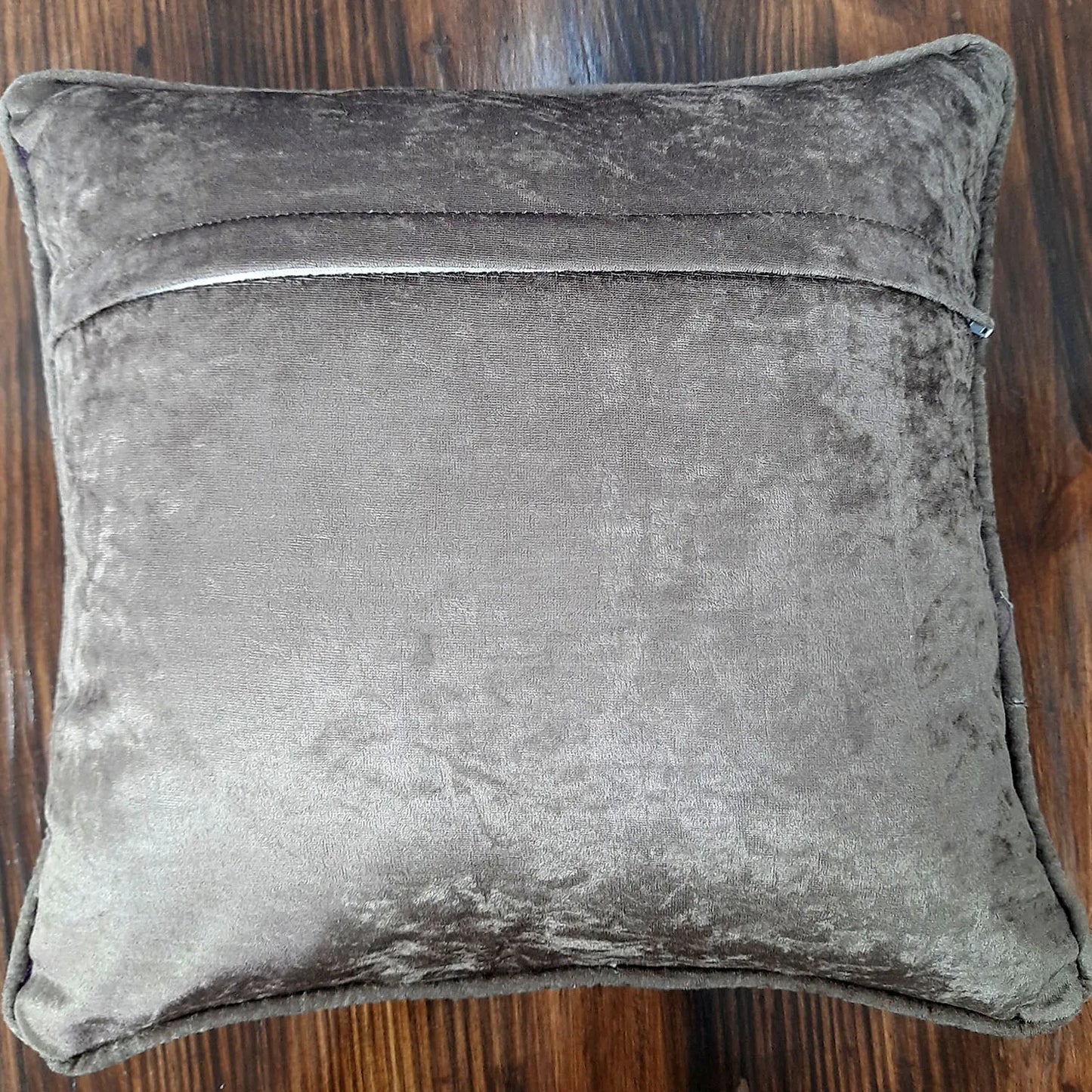 Cushion Cover with Filler – Modern Brown Design – 40cm x 40cm – Set of 2